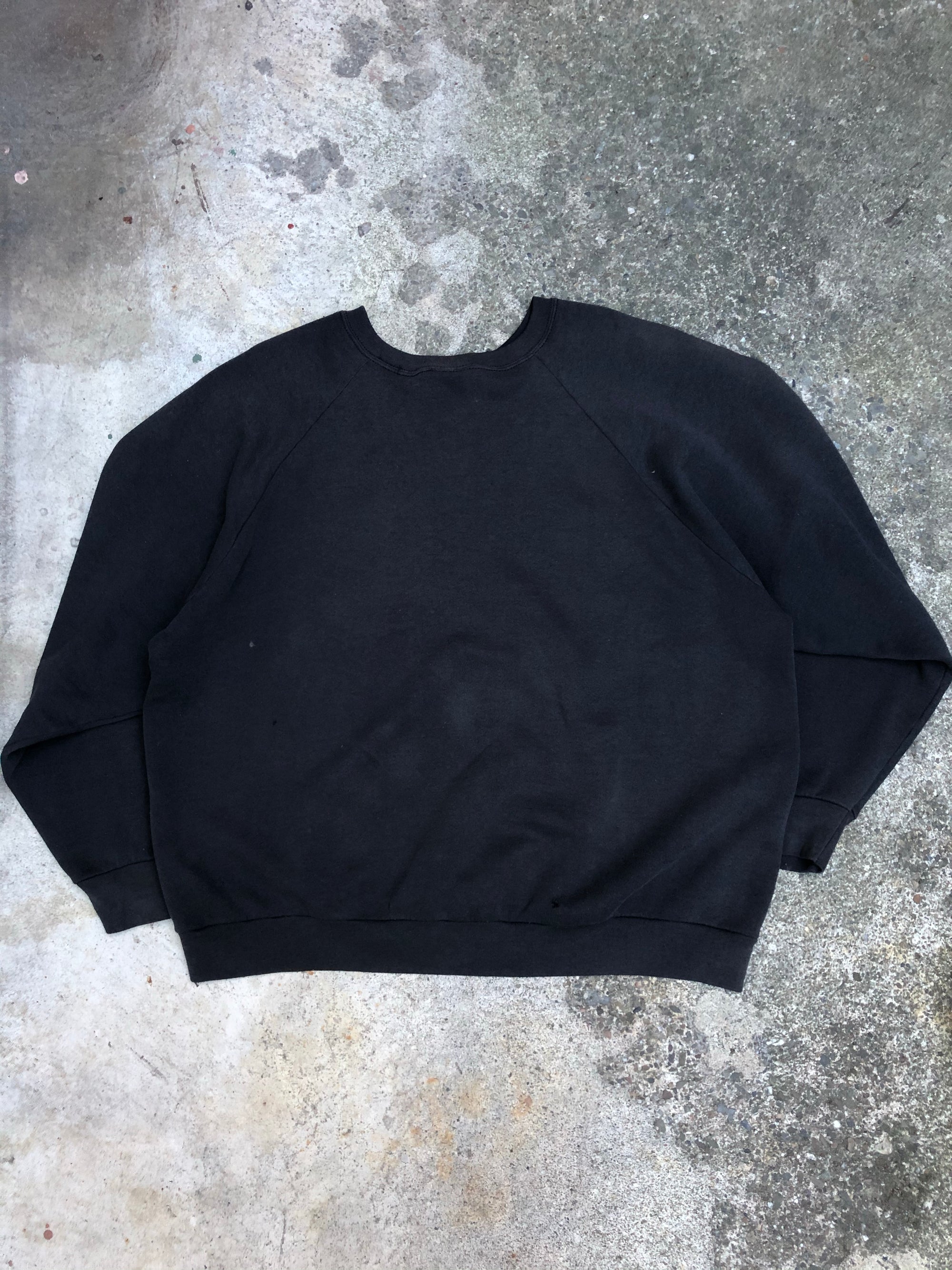 1990s Faded Black Blank Raglan Sweatshirt