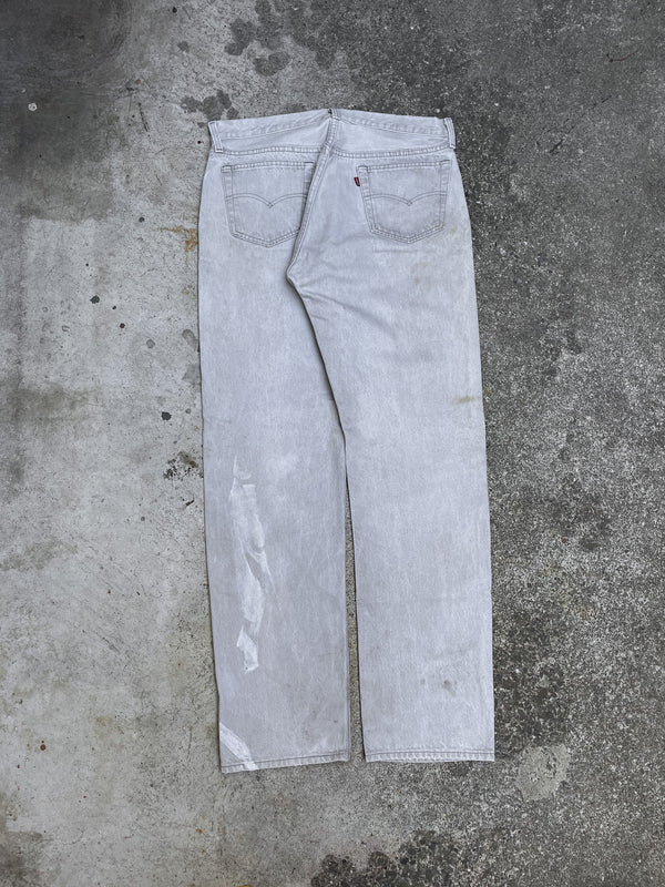 1970s/80s Levi’s Dirty Faded Grey 501 (34X32)