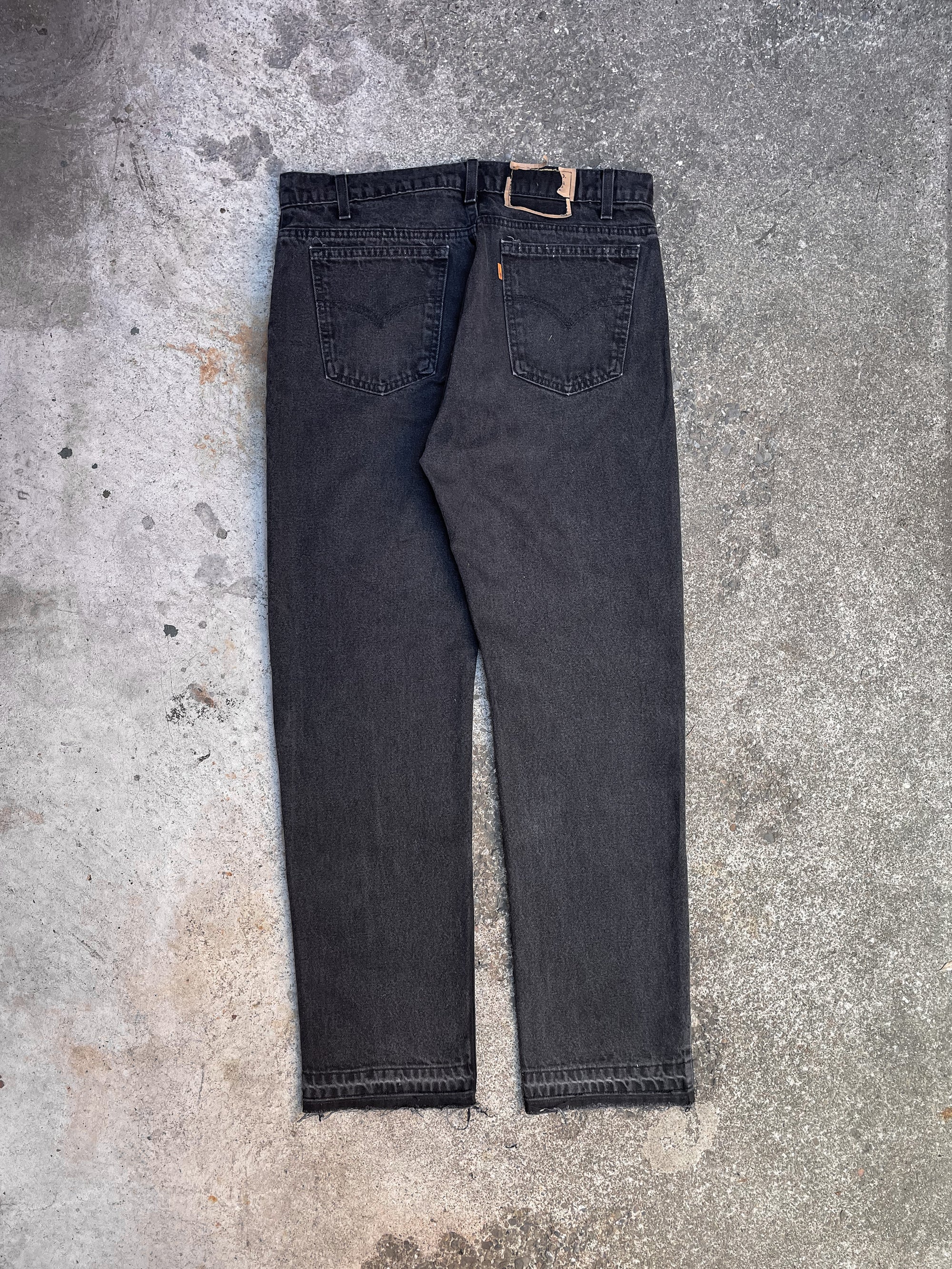 1990s Orange Tab Levi’s Faded Black 505 Released Hem (33X31)