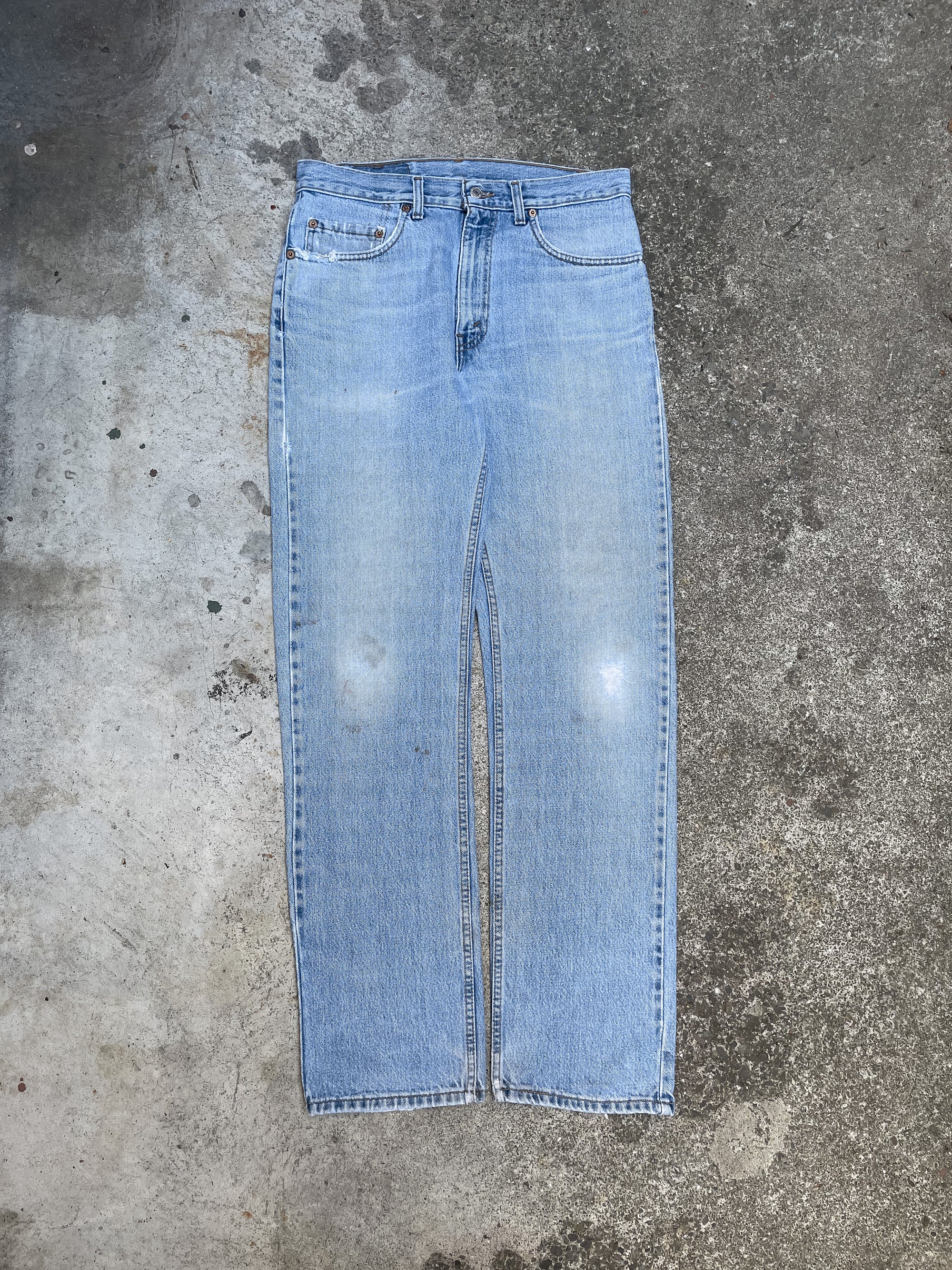 Vintage Levi’s Faded Blue 505 (32X32)