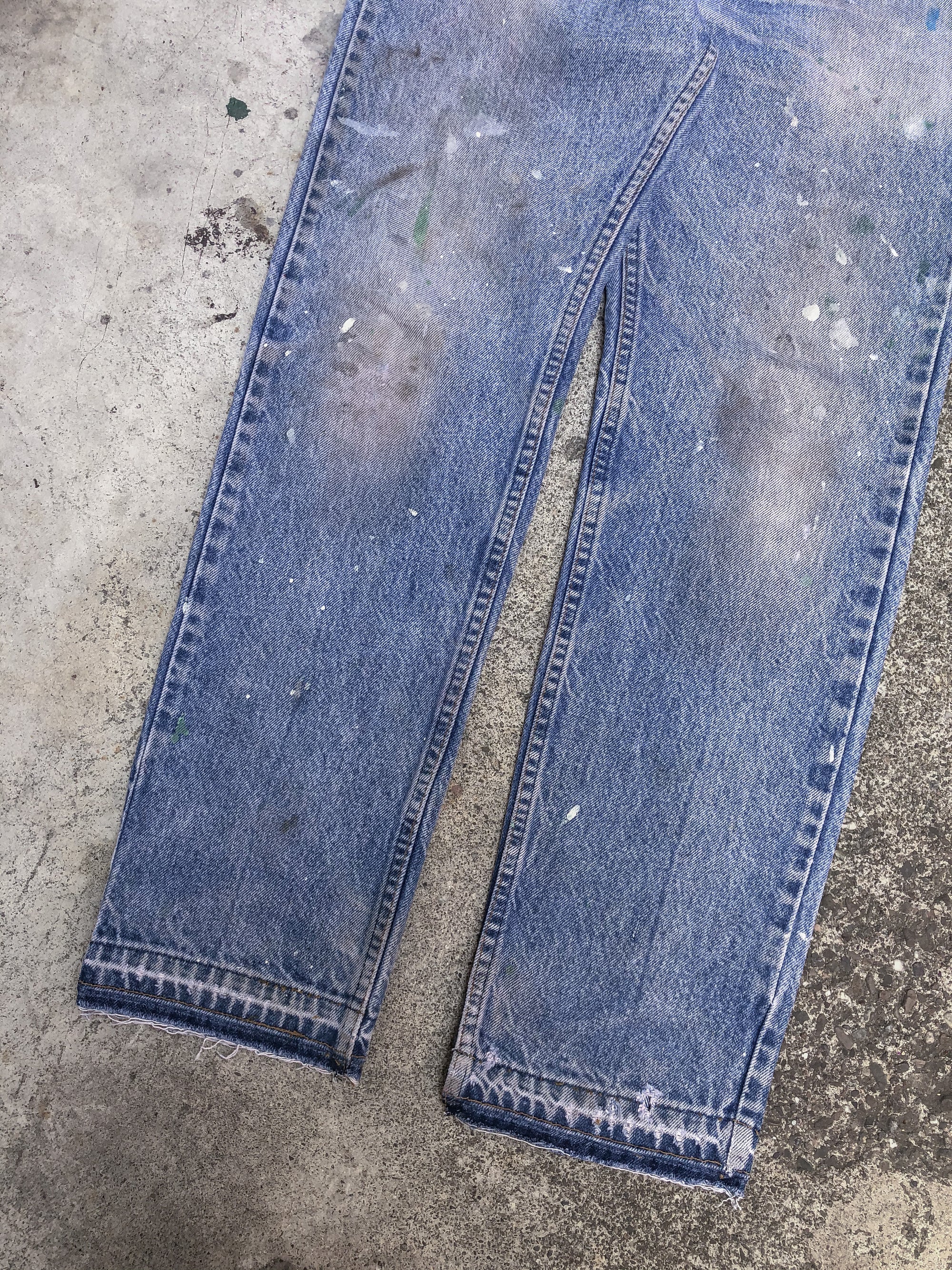 1980s Levis Painted Faded Blush Blue 505 Released Hem (30X29)