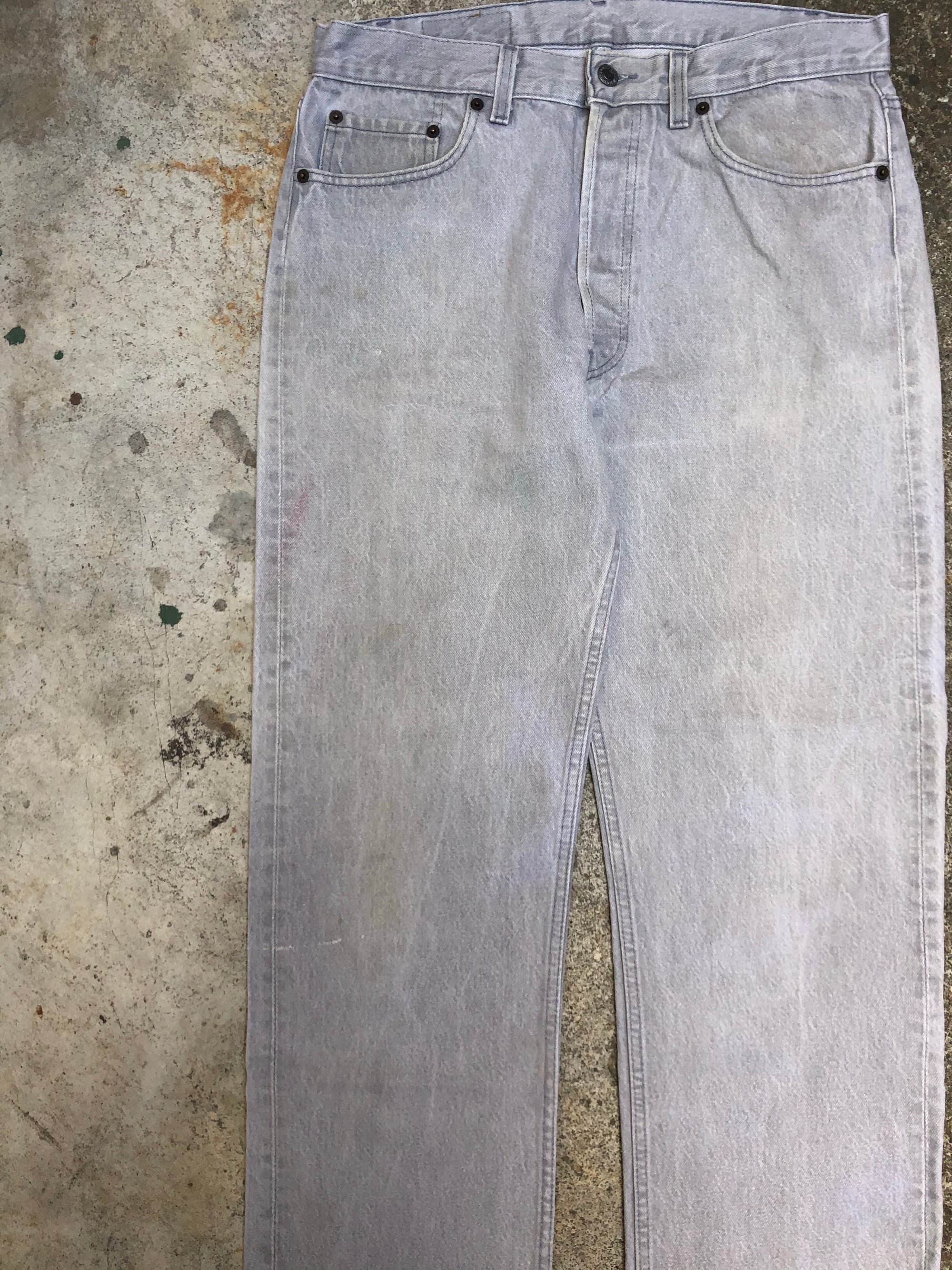 1990s Levis Warm Grey 501 (32X28)