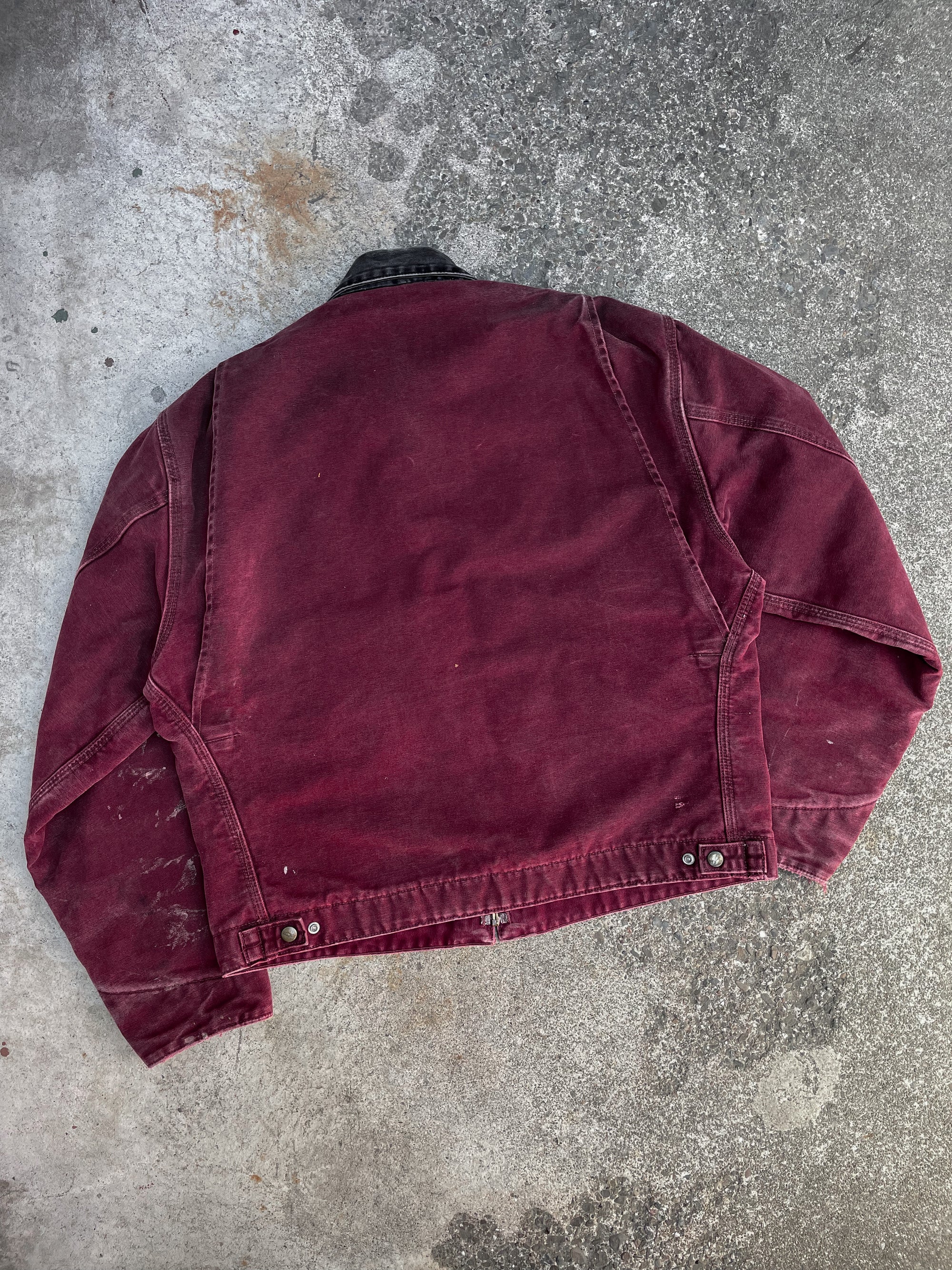 1990s Carhartt Faded Crimson Red Lined Work Jacket (L)