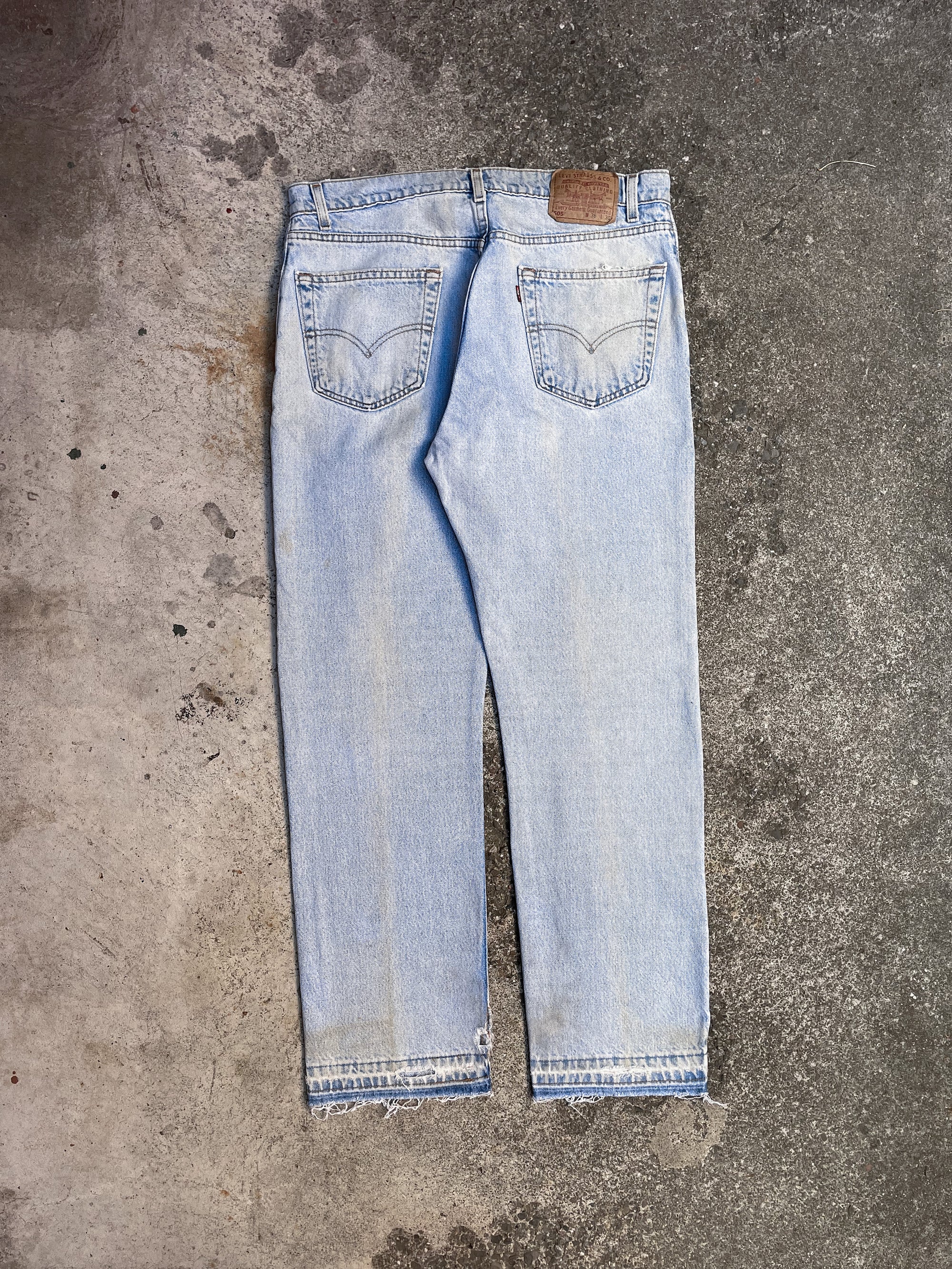 1990s Levi’s Faded Blue 505 Released Hem (34X30)