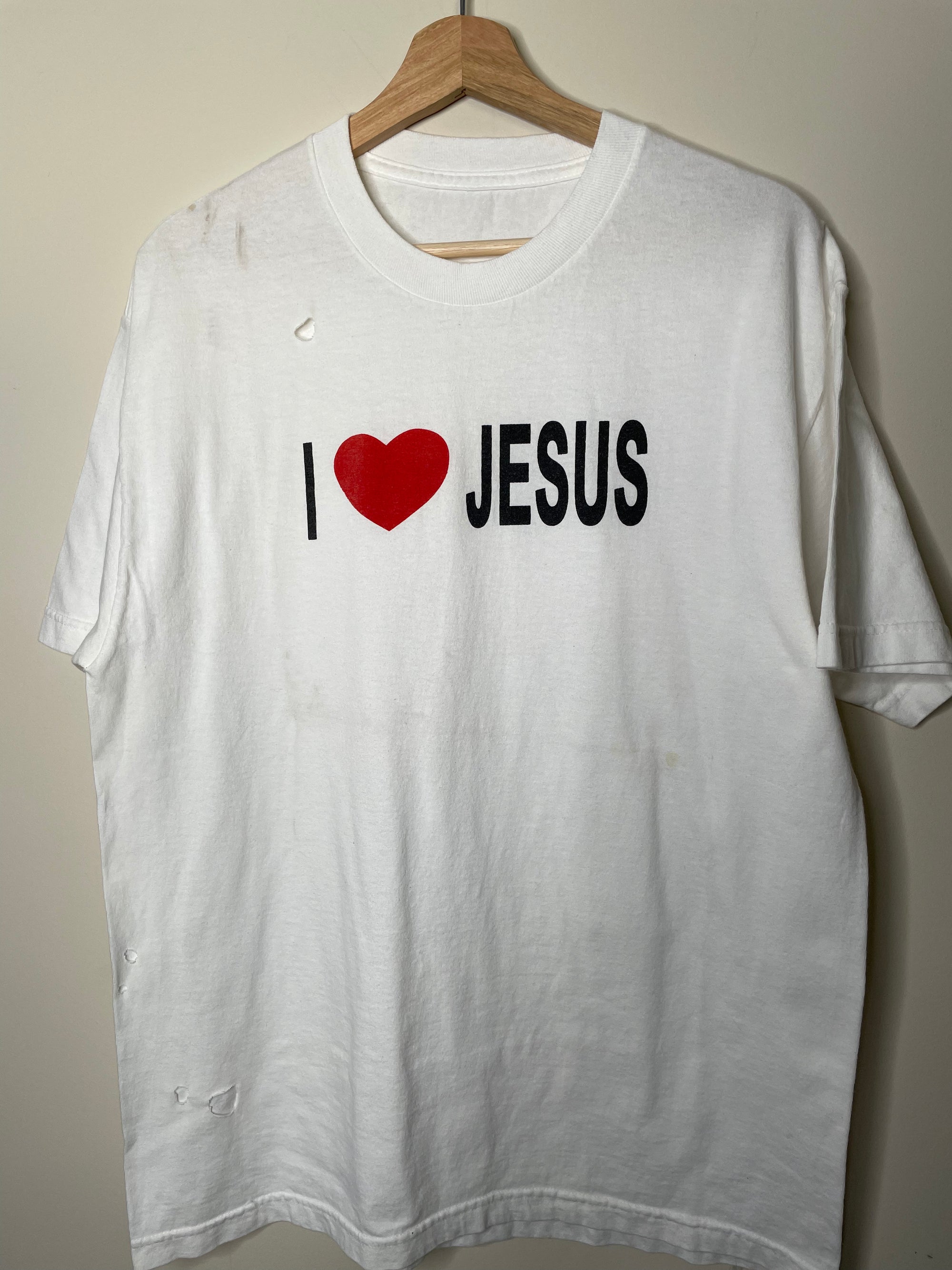 Vintage 00s “I Love Jesus” Tee (L)