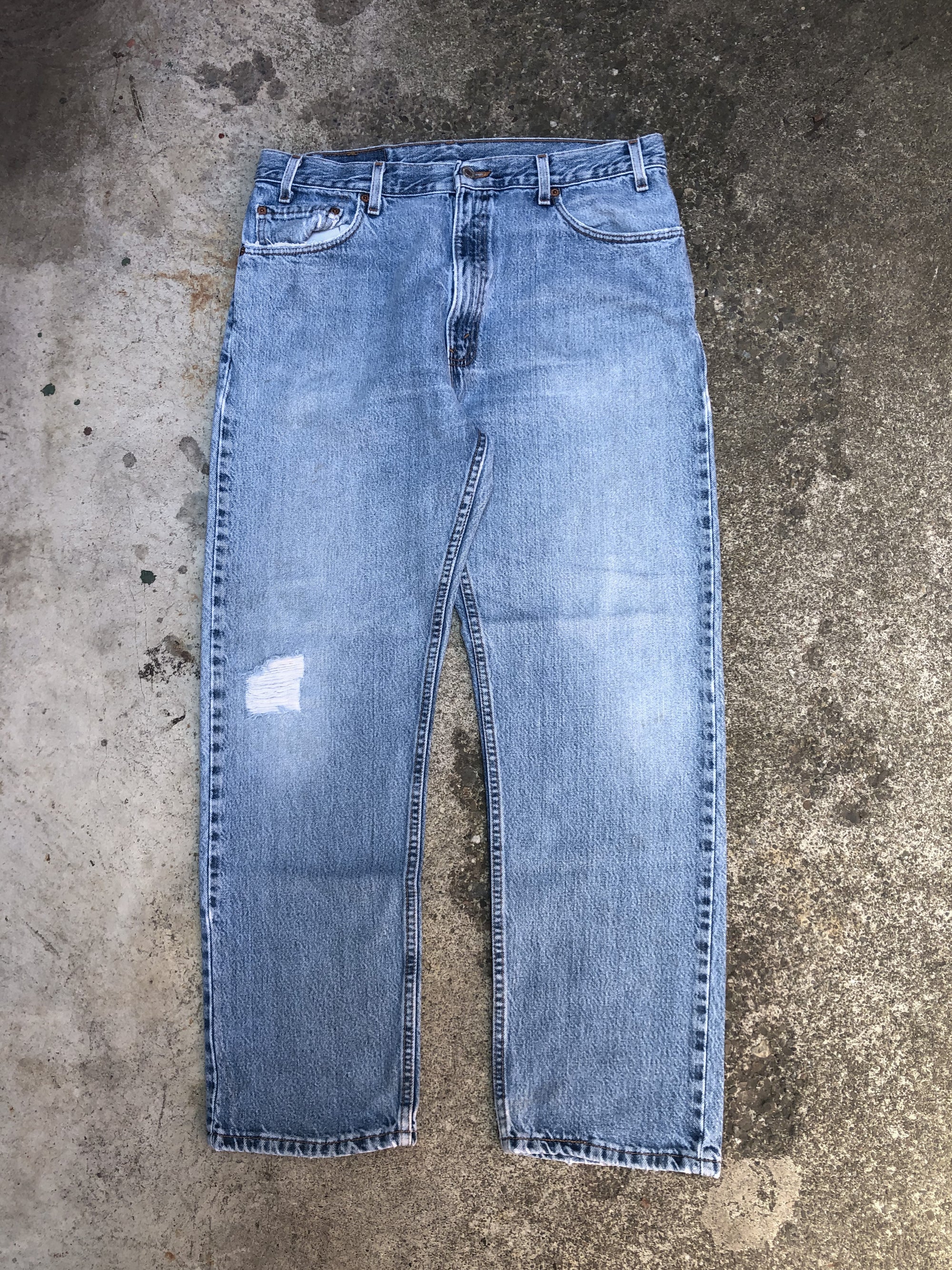 1990s Levis Distressed Blue 505 (35X28)
