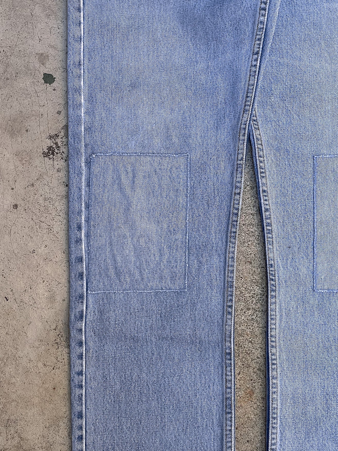 1990s Levi’s Patched Faded Blue 505 Released Hem (32X29)