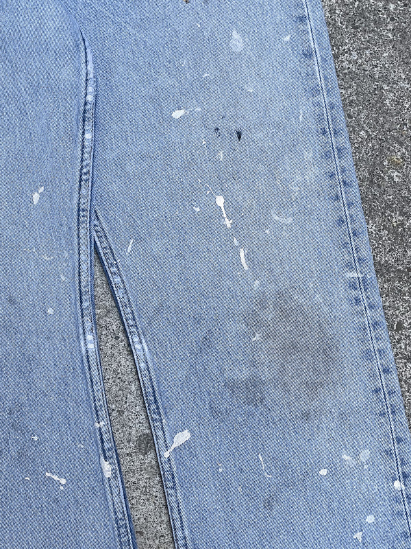 Vintage Levi’s Painted Faded Blue 501 Released Hem (31X29)