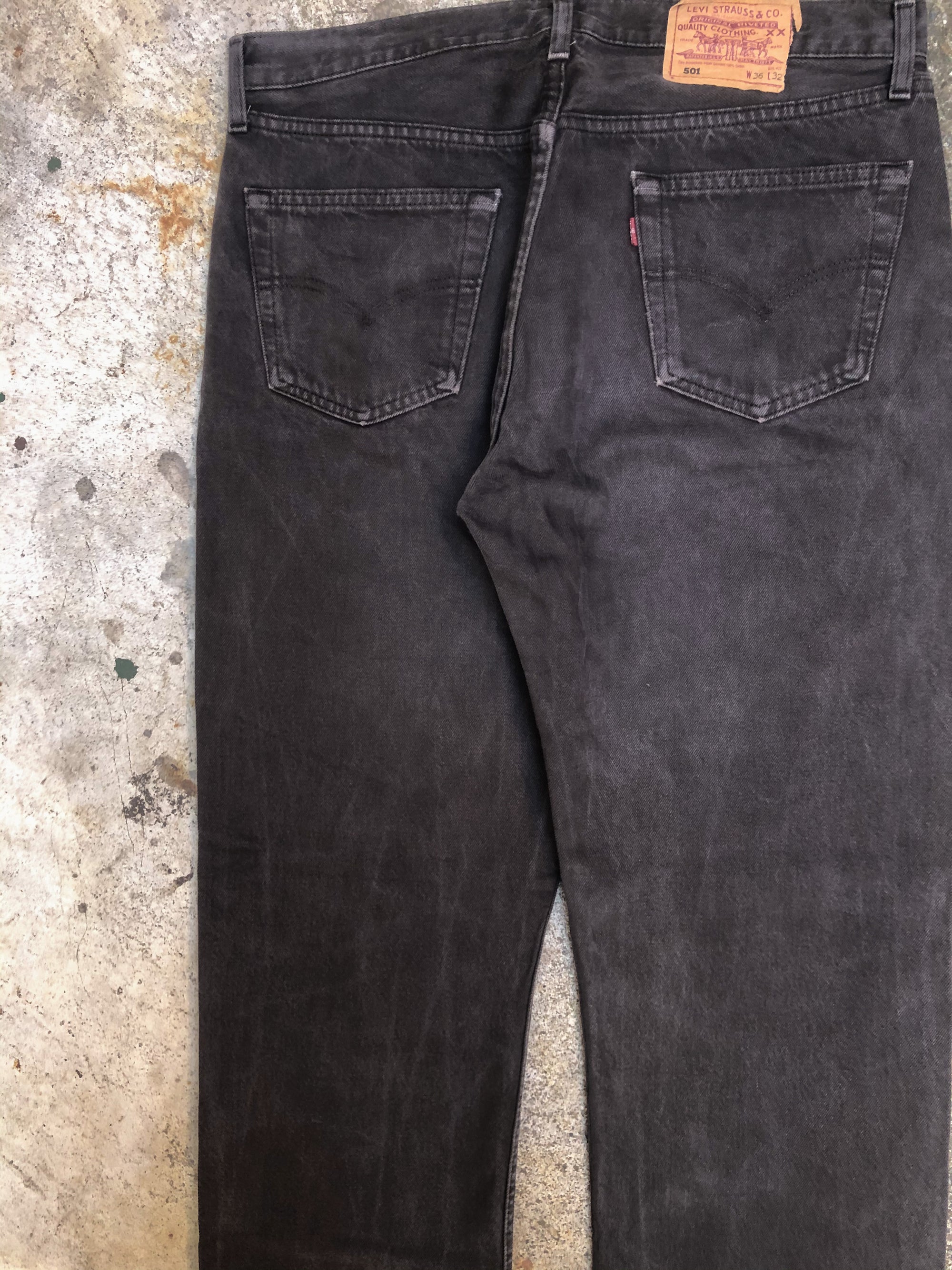 1990s Levis Faded Dark Brown 501 (35X30)