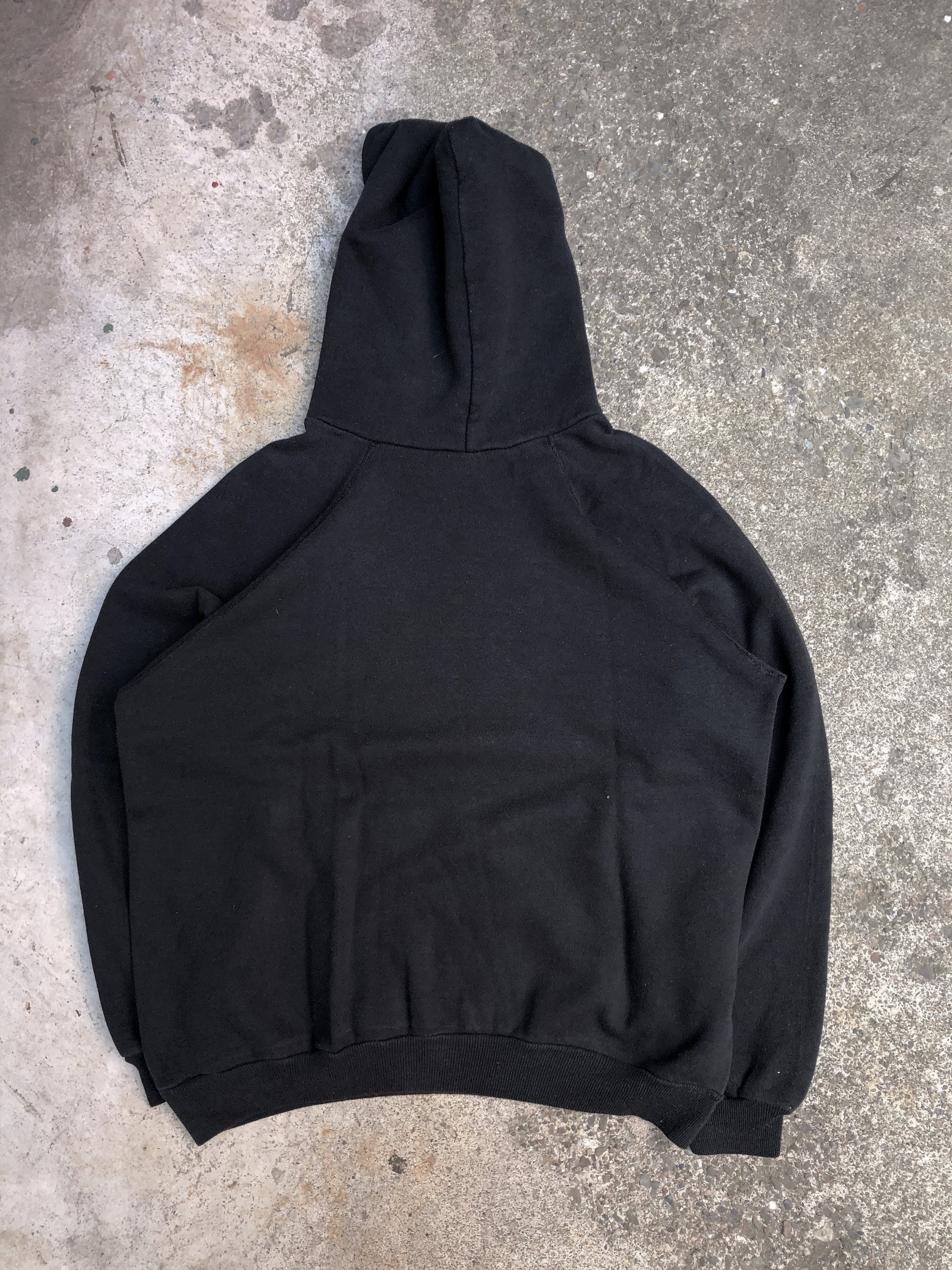 1990s Faded Black Blank Raglan Hoodie Sweatshirt (M/L)