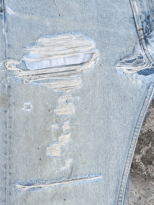 1970s/80s Levi’s Distressed Faded Blue 505 (31X31)