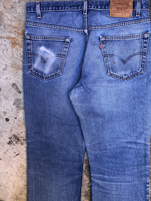 1990s Levis Faded Blue 517 (35X31)