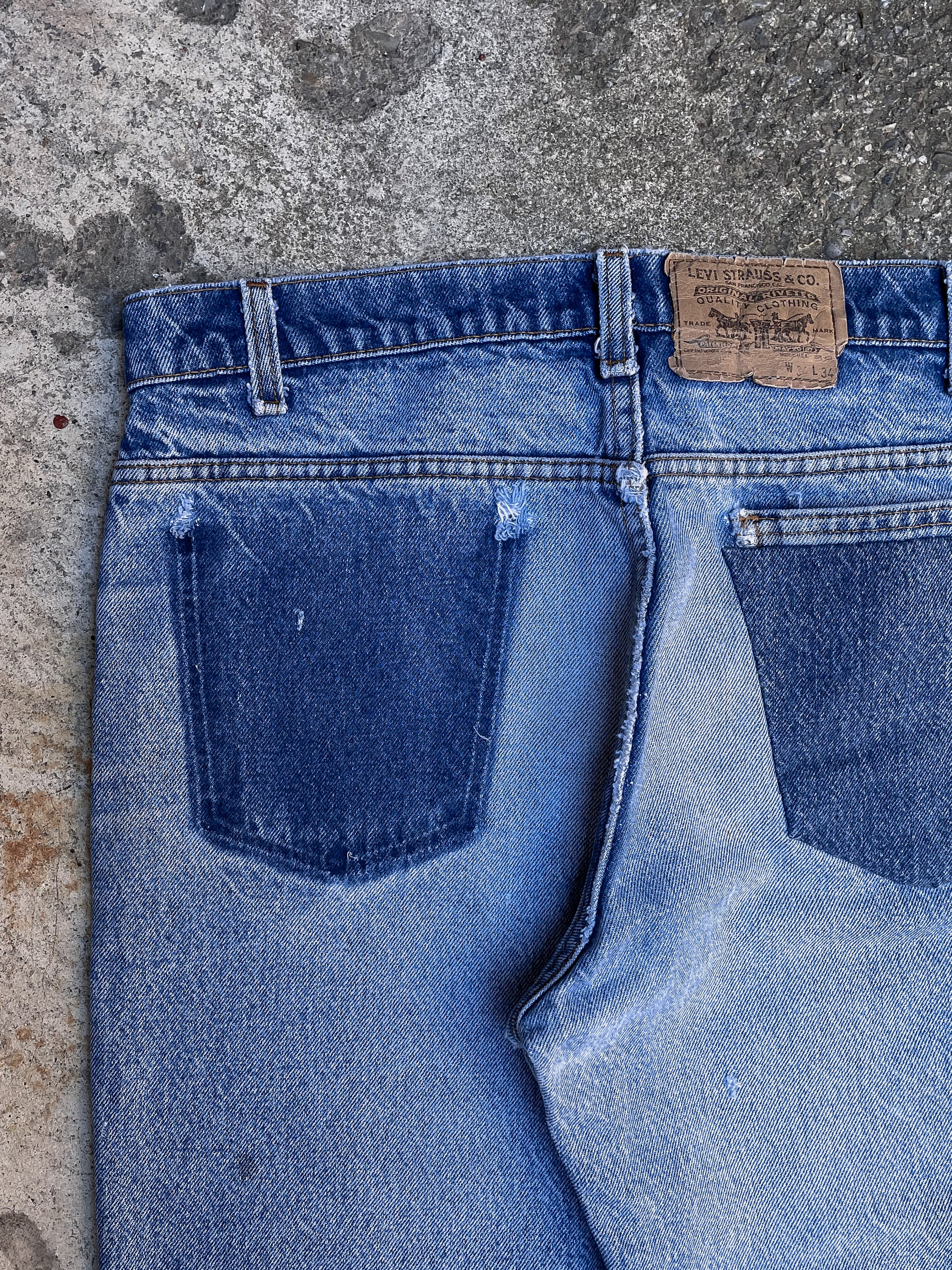 1980s Levis Patch Repaired Worn In Blue 517 (33X32)