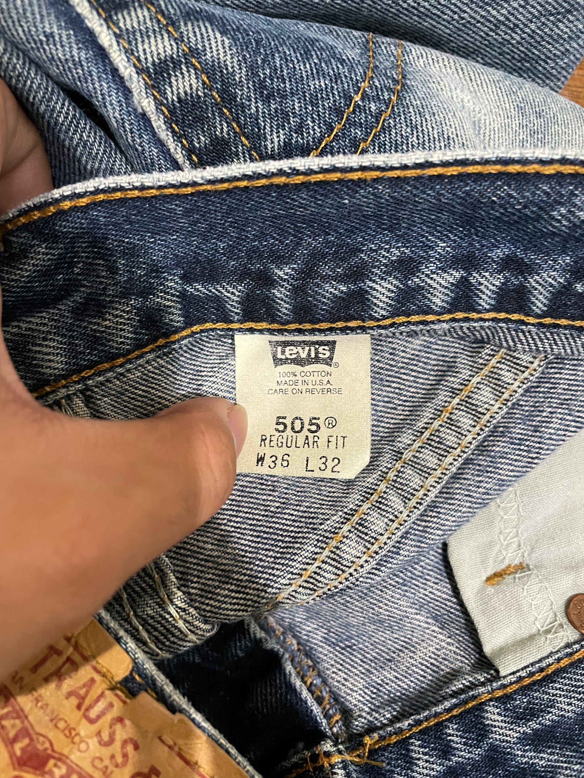 Vintage Levi’s Worn In Blue 505 Released Hem (34X32)