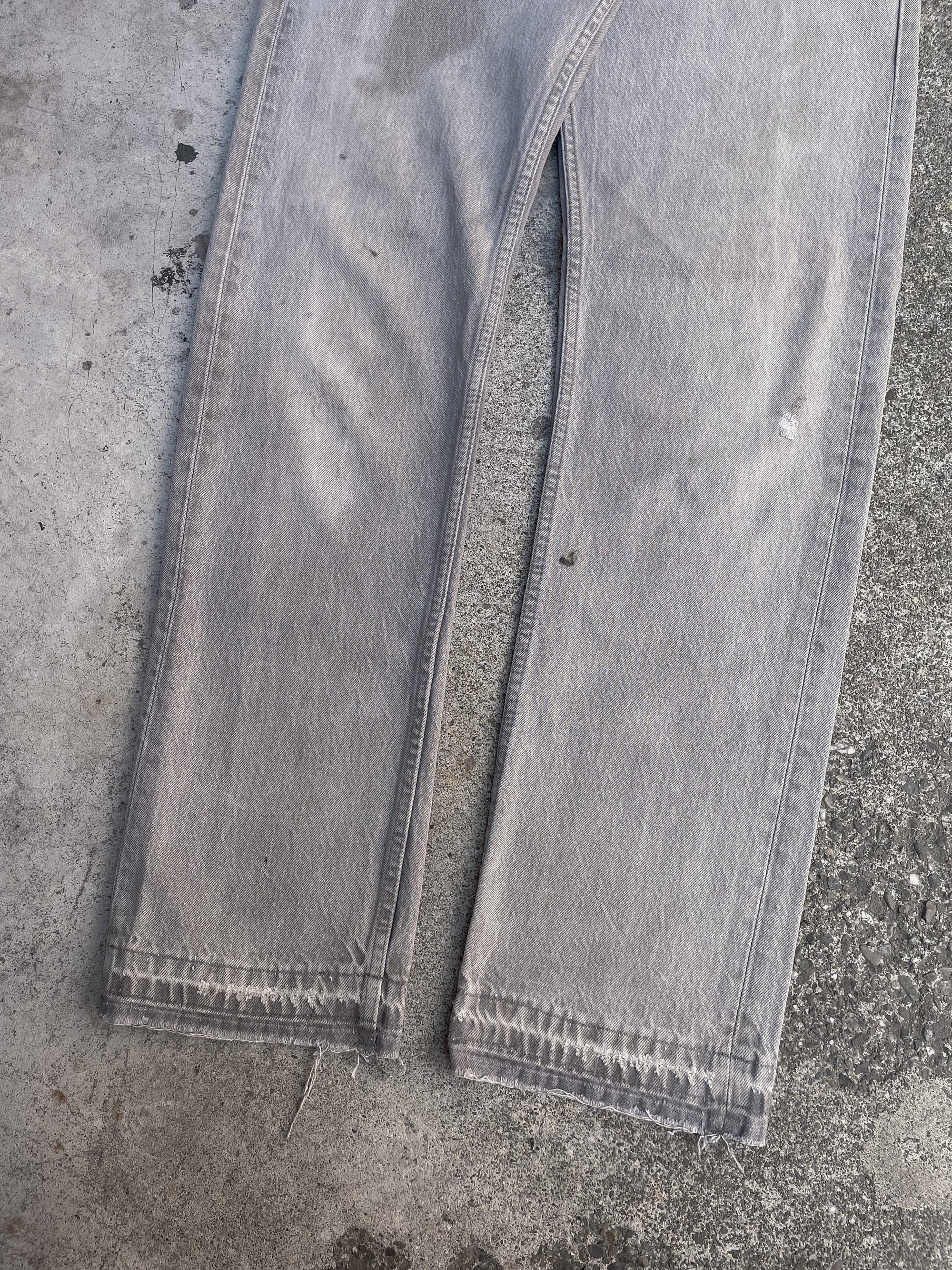 1980s Levi’s Faded Grey 501 Released Hem (32X33)