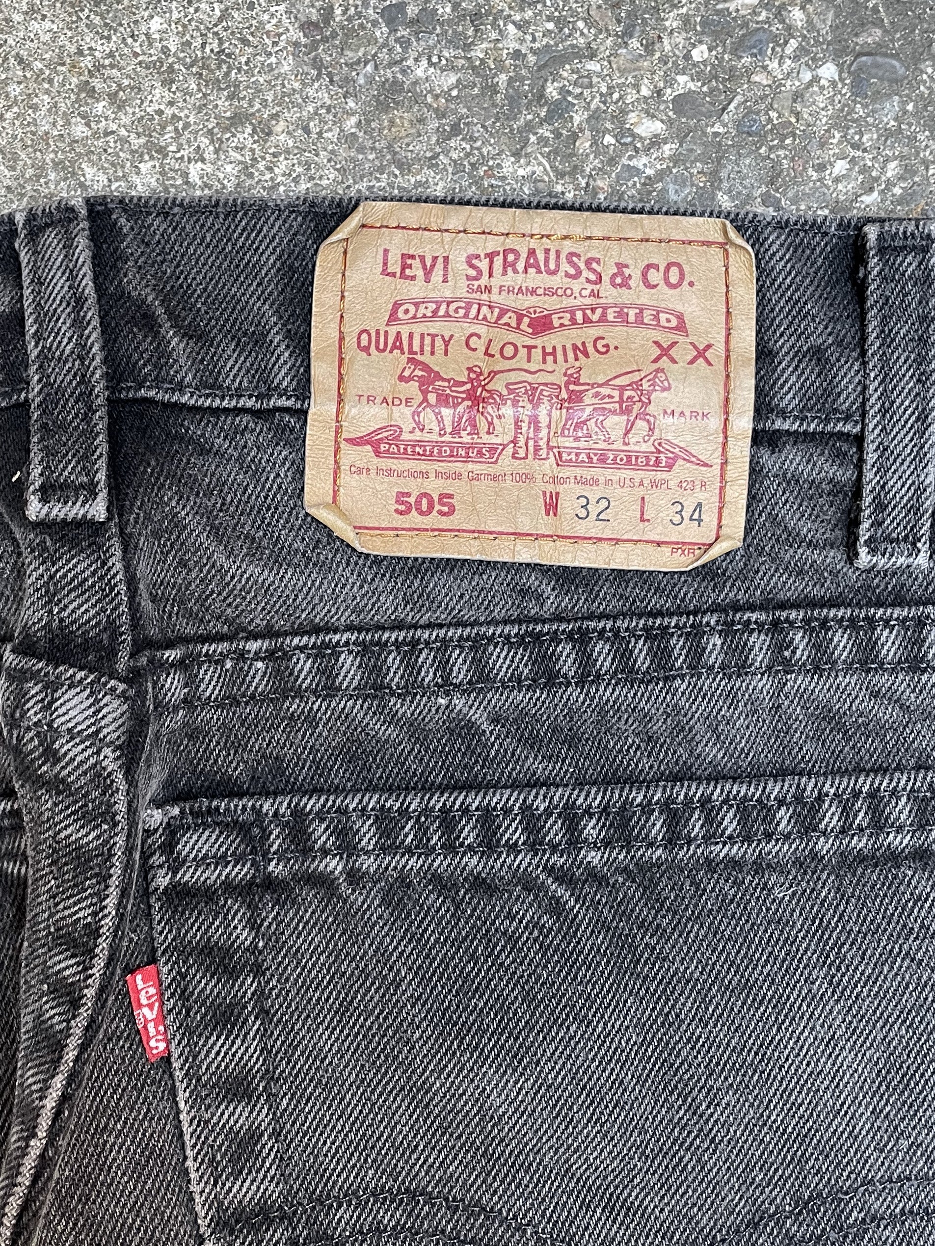 1990s Levi’s Faded Charcoal 505 (31X33)