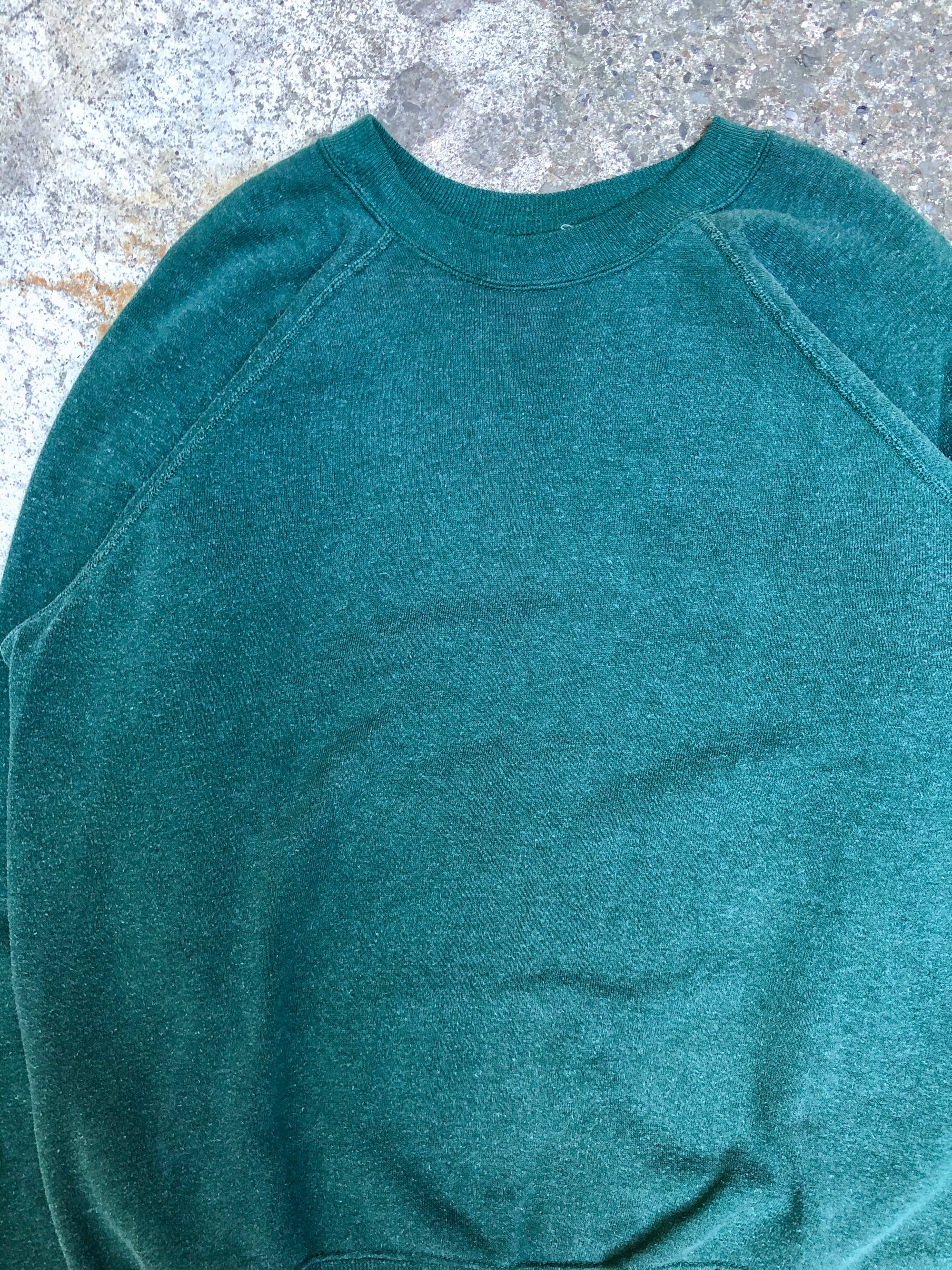 1980s Faded Green Blank Raglan Sweatshirt