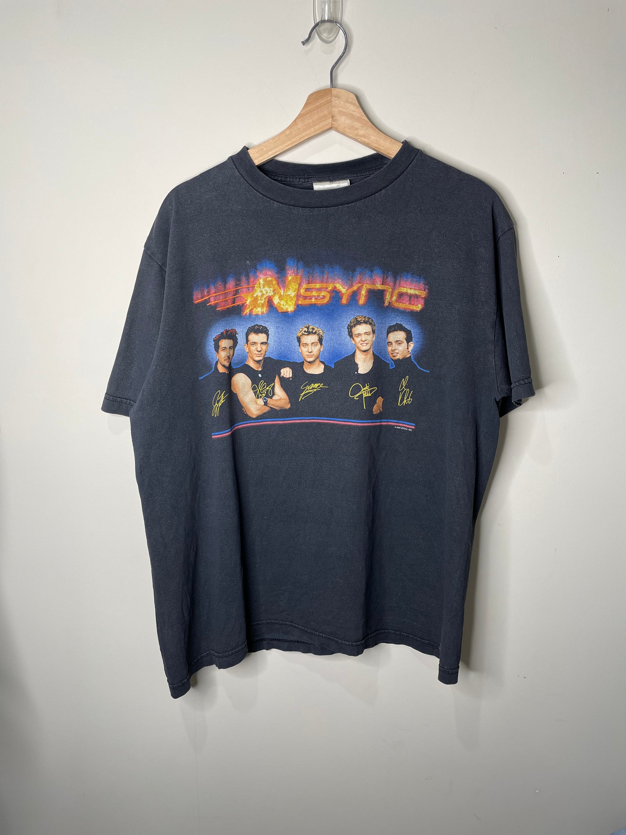 2000 “NSync” Faded Band Tee (L)