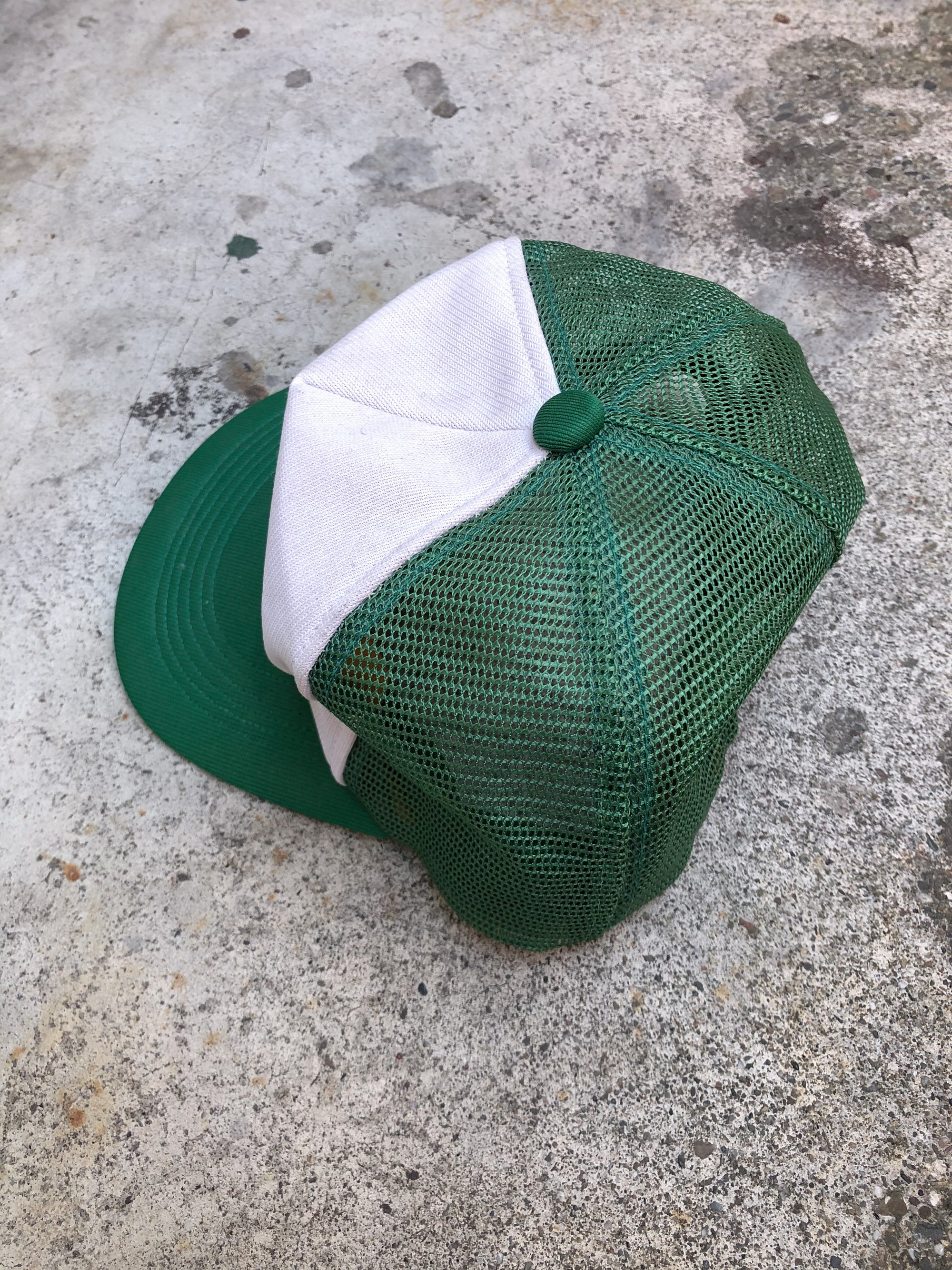 1980s/90s Green “Wolfe’s Green House” Trucker Hat