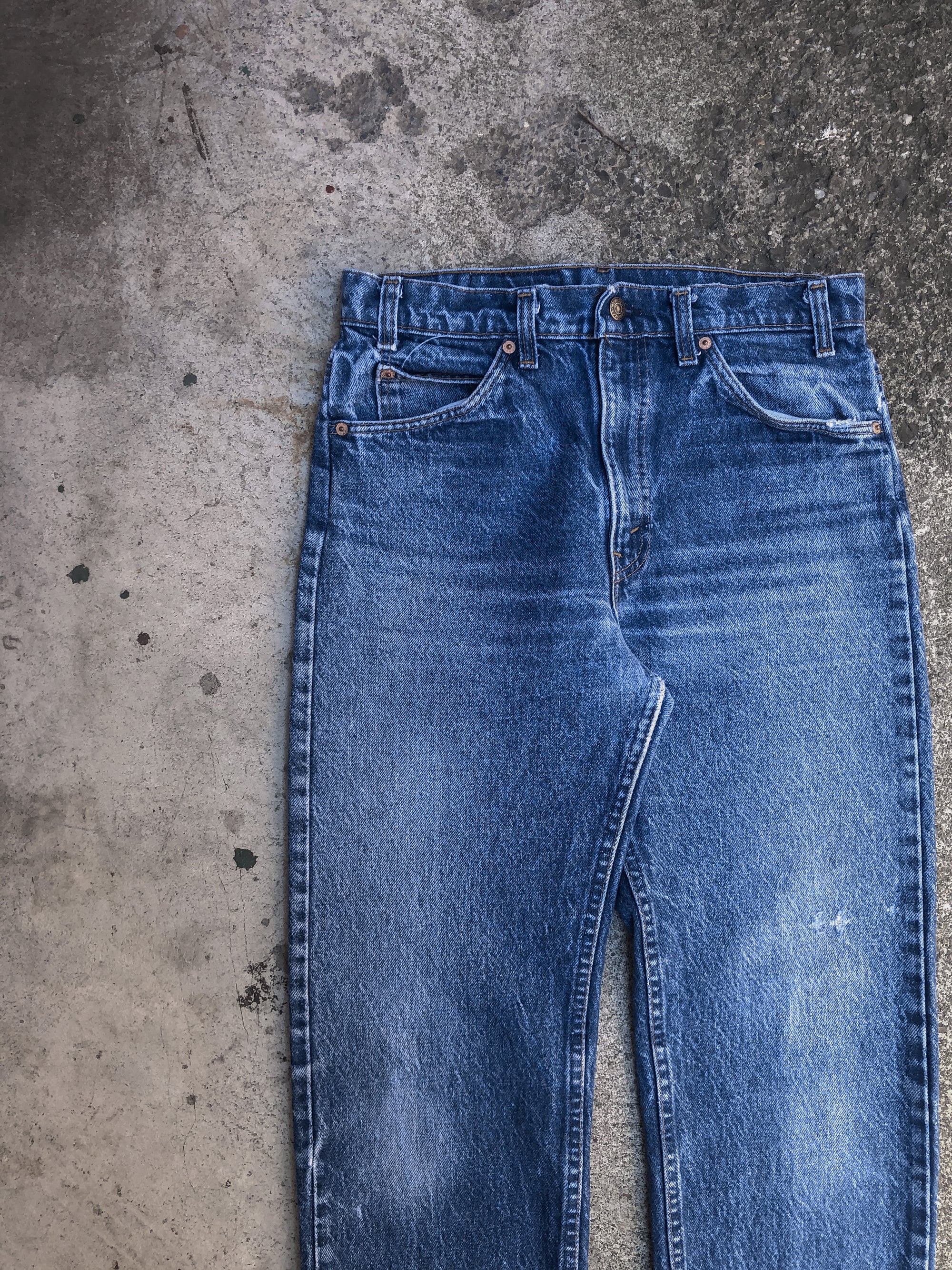 1980s Orange Tab Levis Repaired Worn In Blue 505 (30X30)