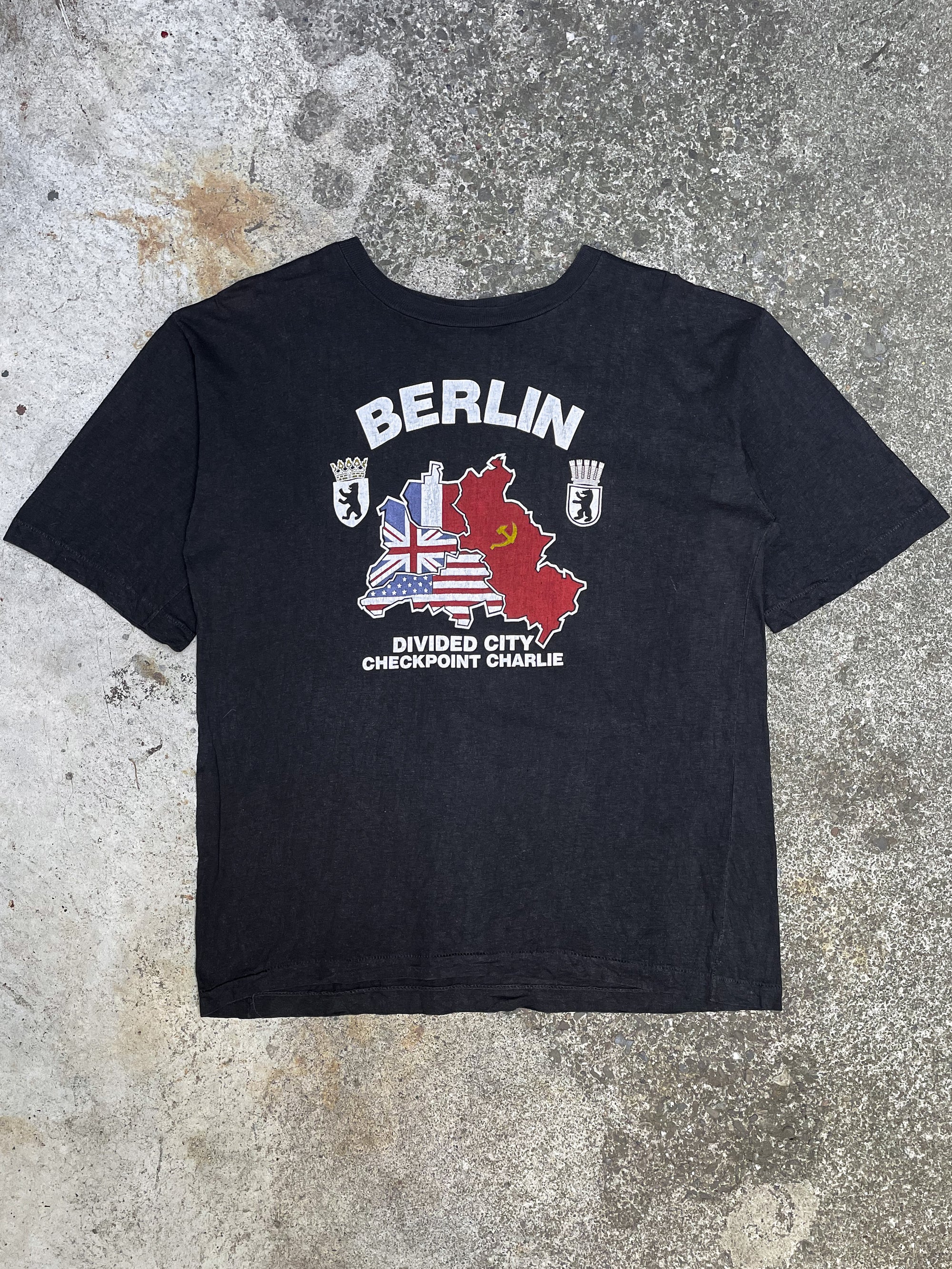 1980s/90s “Berlin Checkpoint Charlie” Single Stitched Tee (M/L)