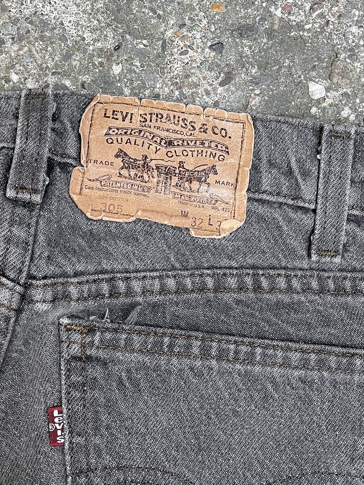 1980s Levi’s Grey 505 Raw Hem (30X28)