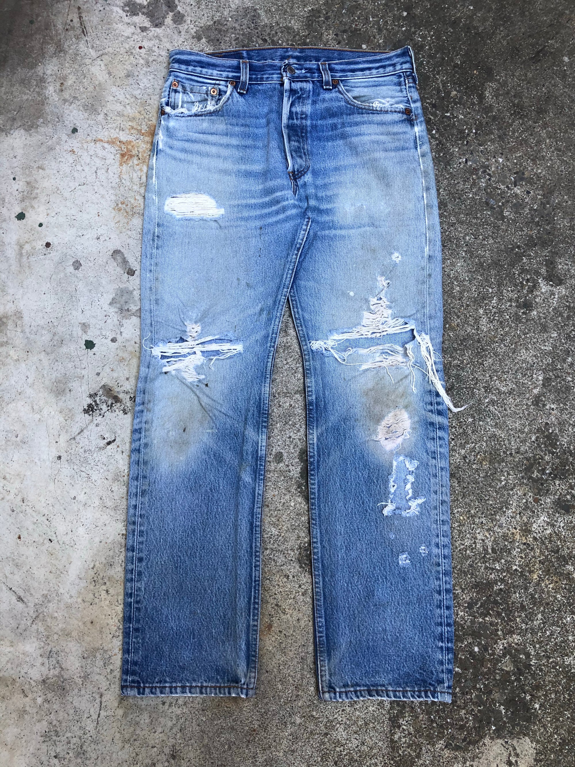 1990s Levis Thrashed Blue 501XX (30X29)