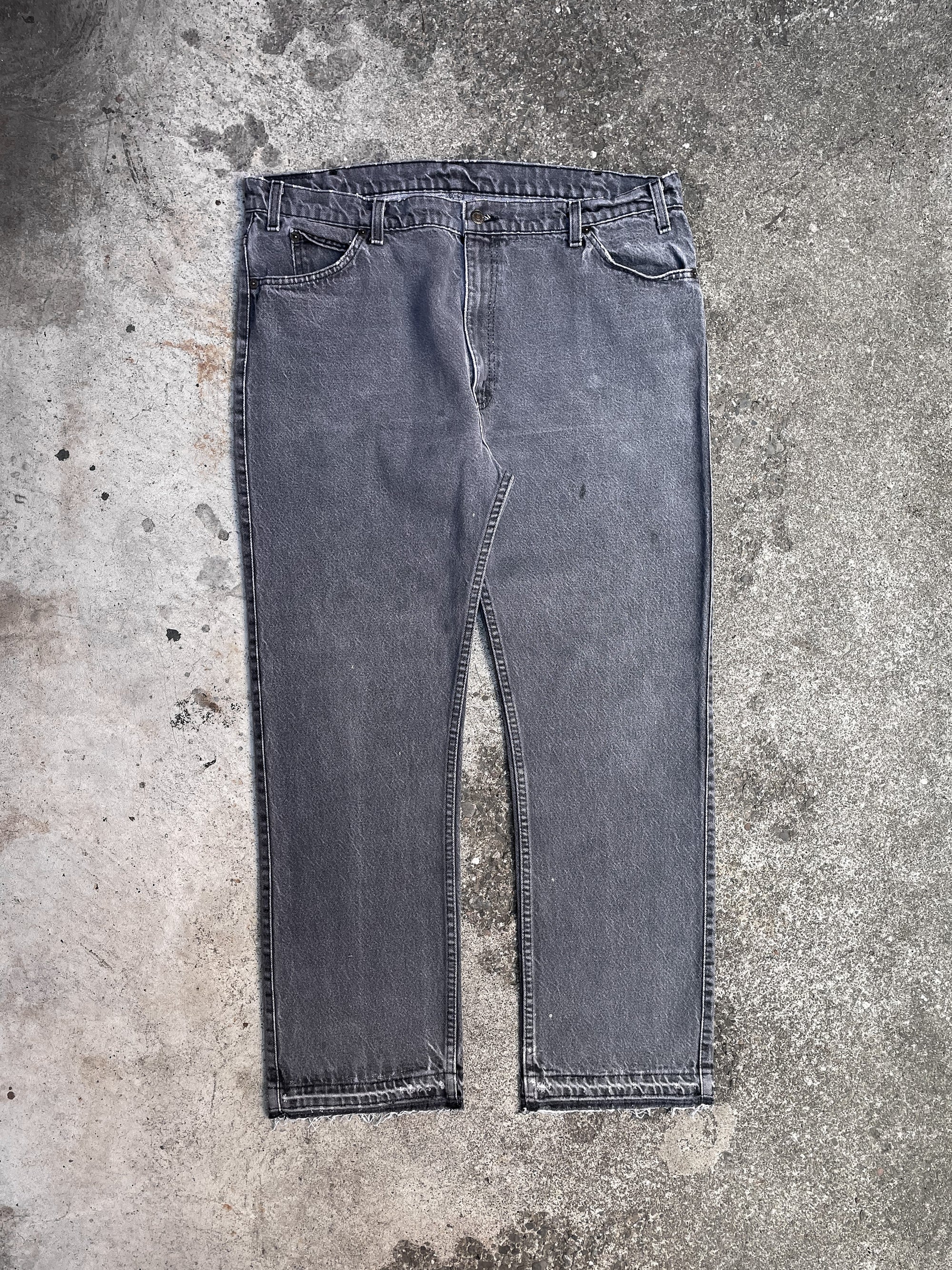 1980s Levi’s Faded Grey 549 Released Hem (39X30)