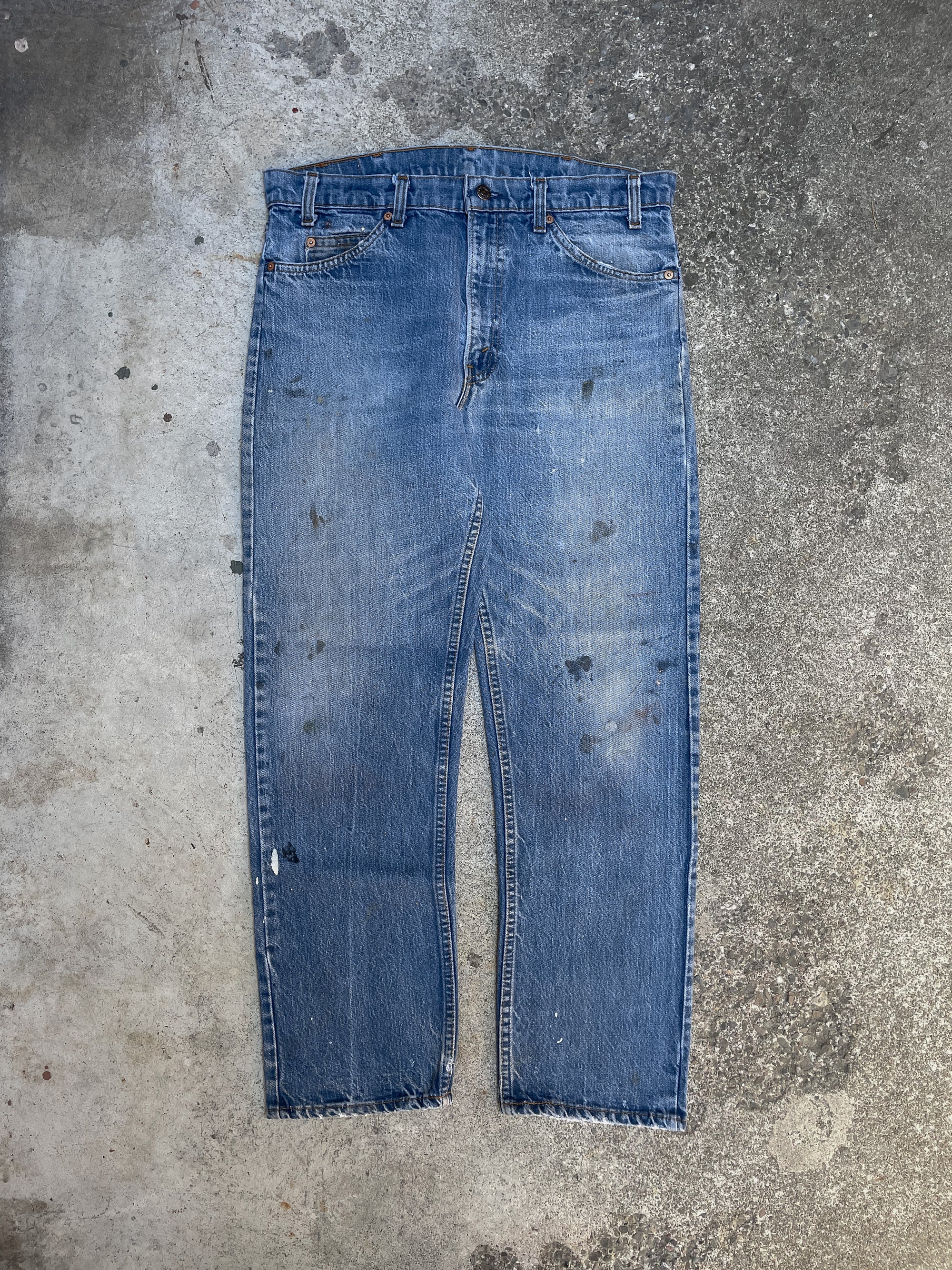 1970s/80s Orange Tab Levis Worn In Blue 505 (35X28)