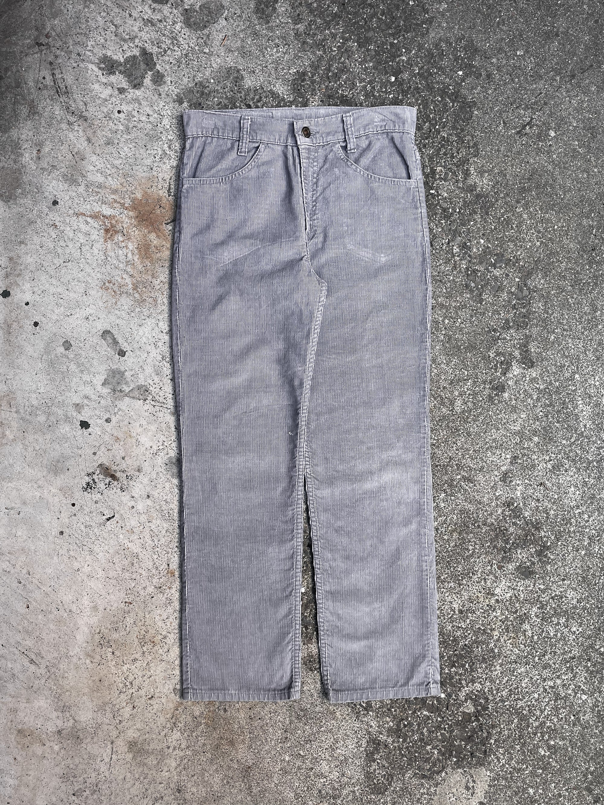 1980s White Tab Levi’s Grey Corduroy Pants (26X27)