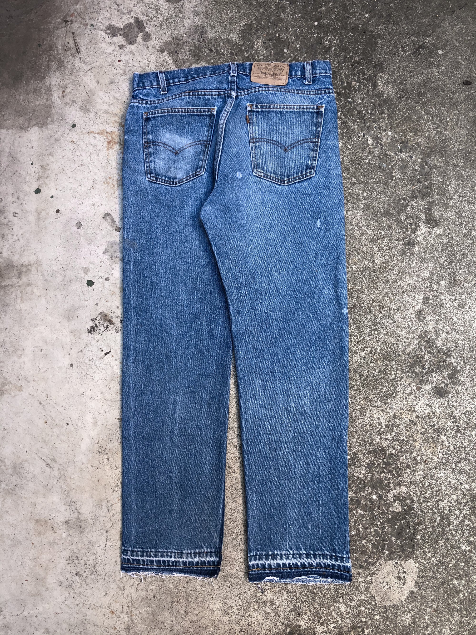 1980s Orange Tab Levis Worn In Blue 509 Released Hem (34X29)