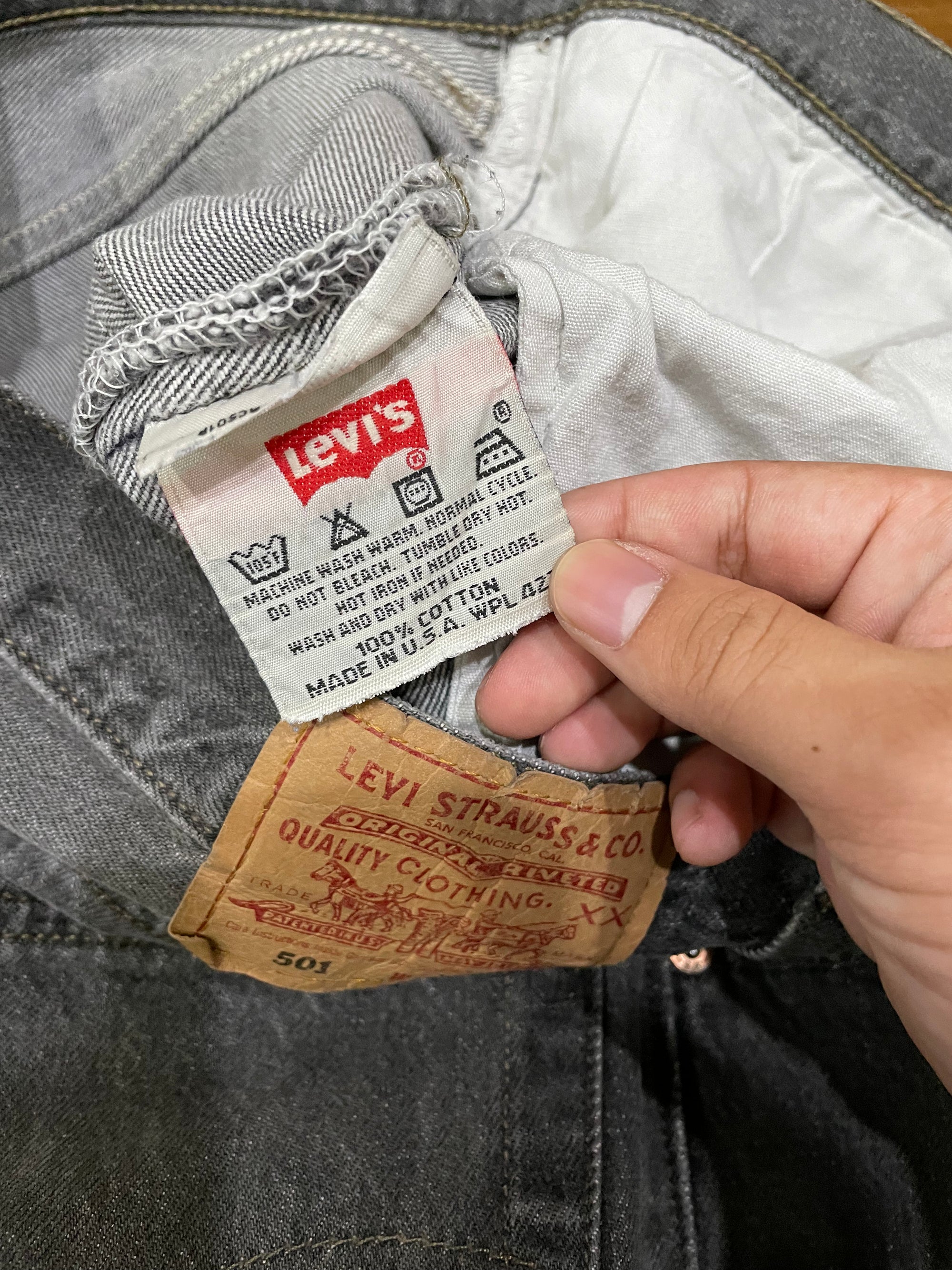 1990s Levi’s Repaired Faded Grey 501 Released Hem (36X31)