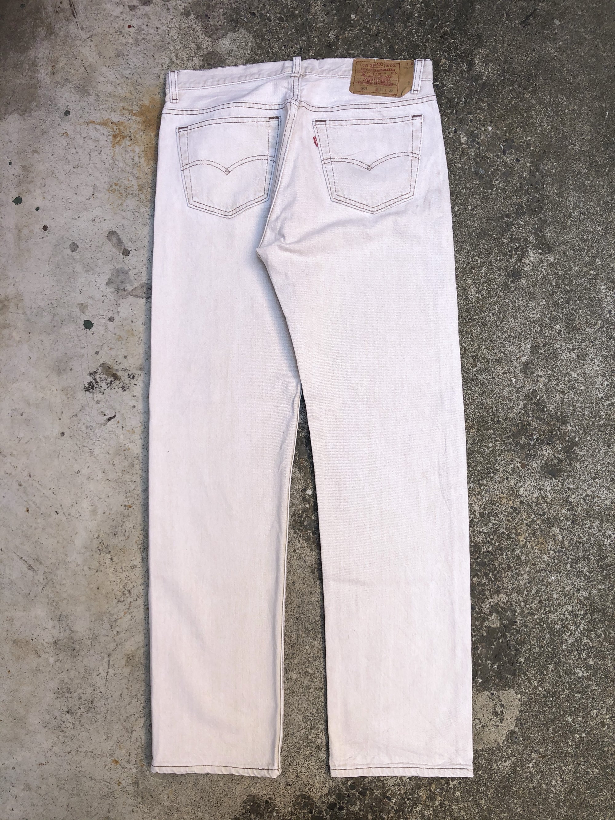 1990s Levis Faded Light Sand 501 (33X31)