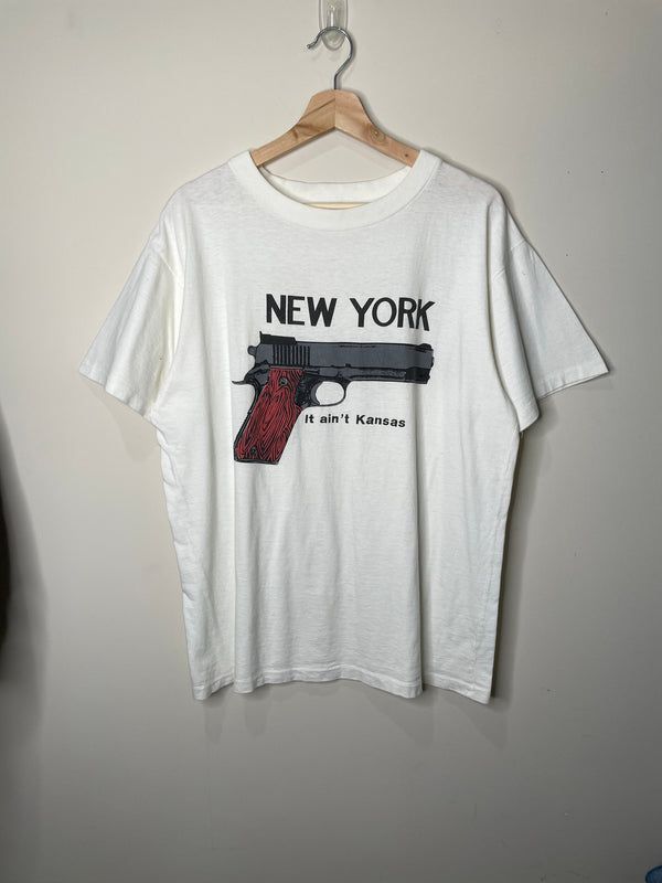 1990s “New York … It Ain’t Kansas” Single Stitched Tee (L)