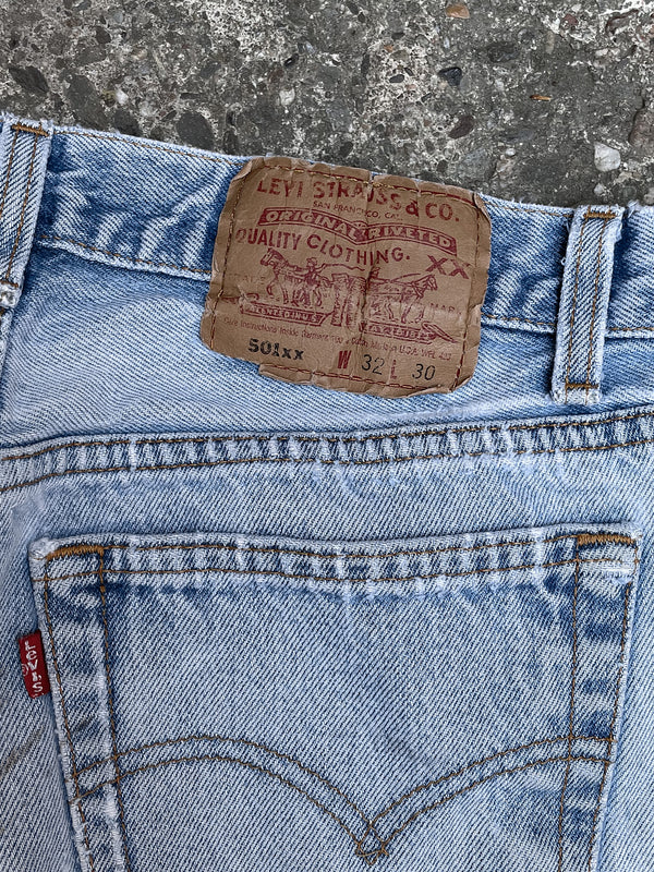 1990s Levi’s Patch Repaired Faded Blue 501 (28X26)