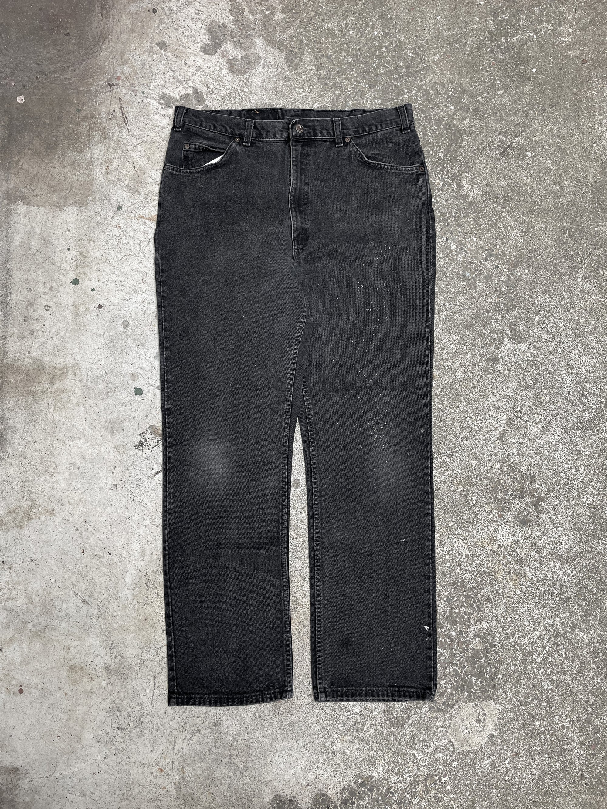 1990s Orange Tab Levi’s Faded Black 619 (36X30)