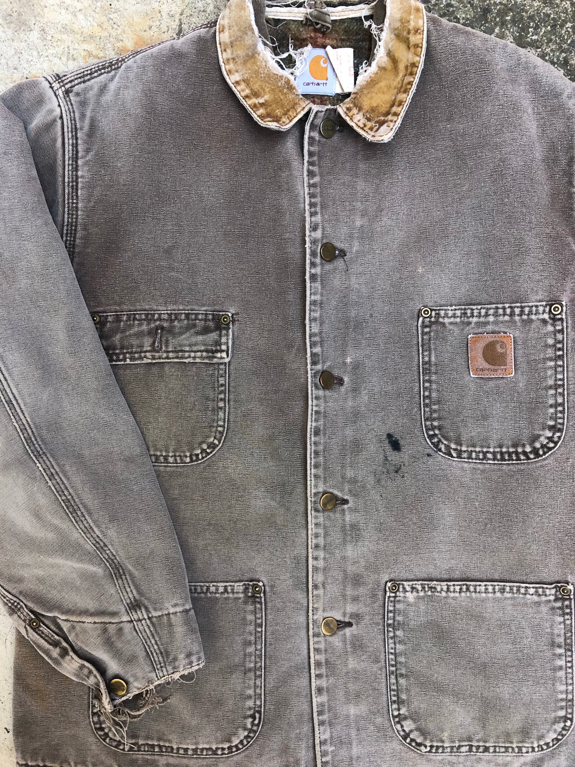 1990s Carhartt Faded Chocolate Lined Chore Jacket (M)