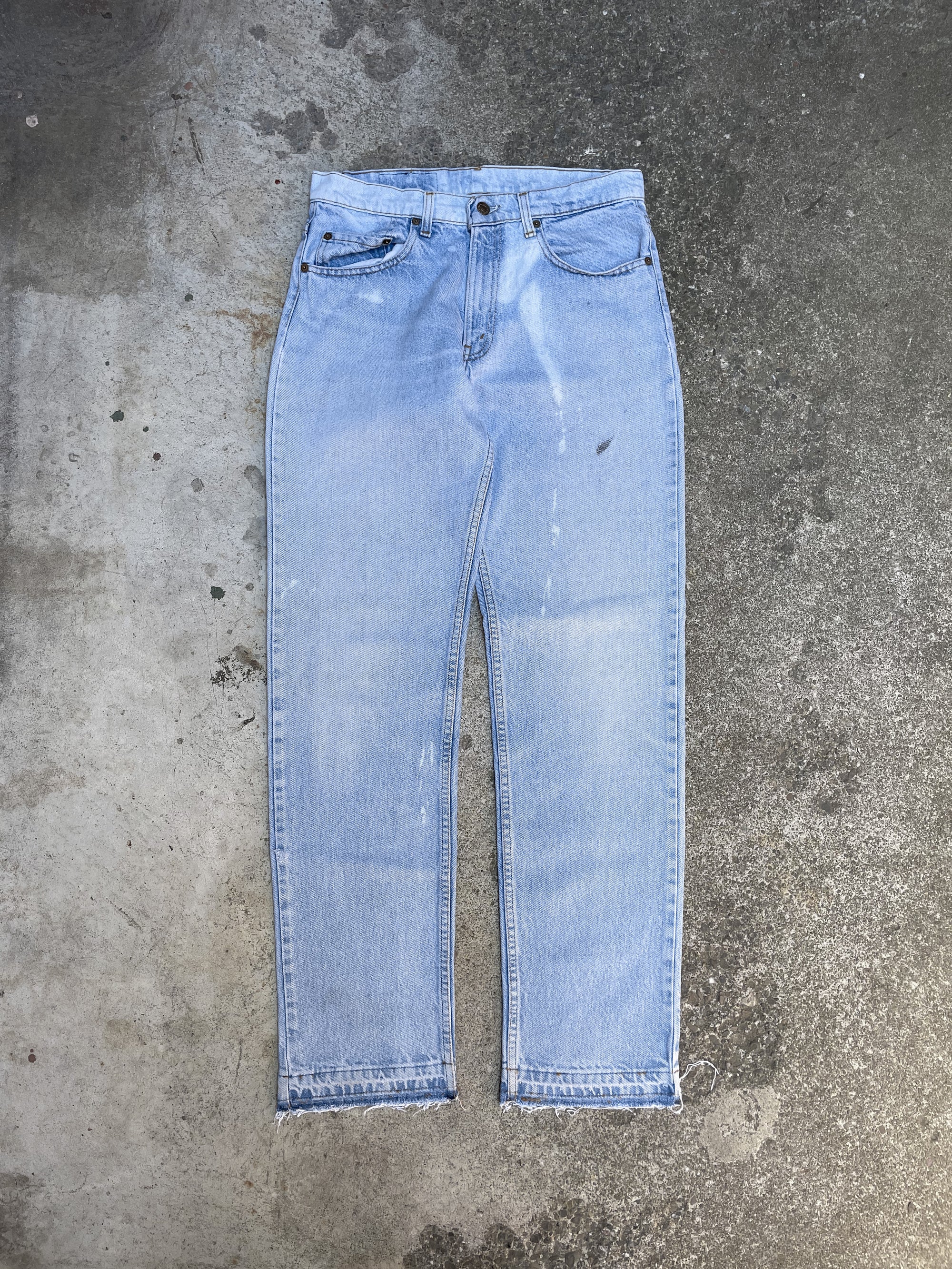 1980s Levis Bleach Faded Blue 606 Released Hem (31X32)