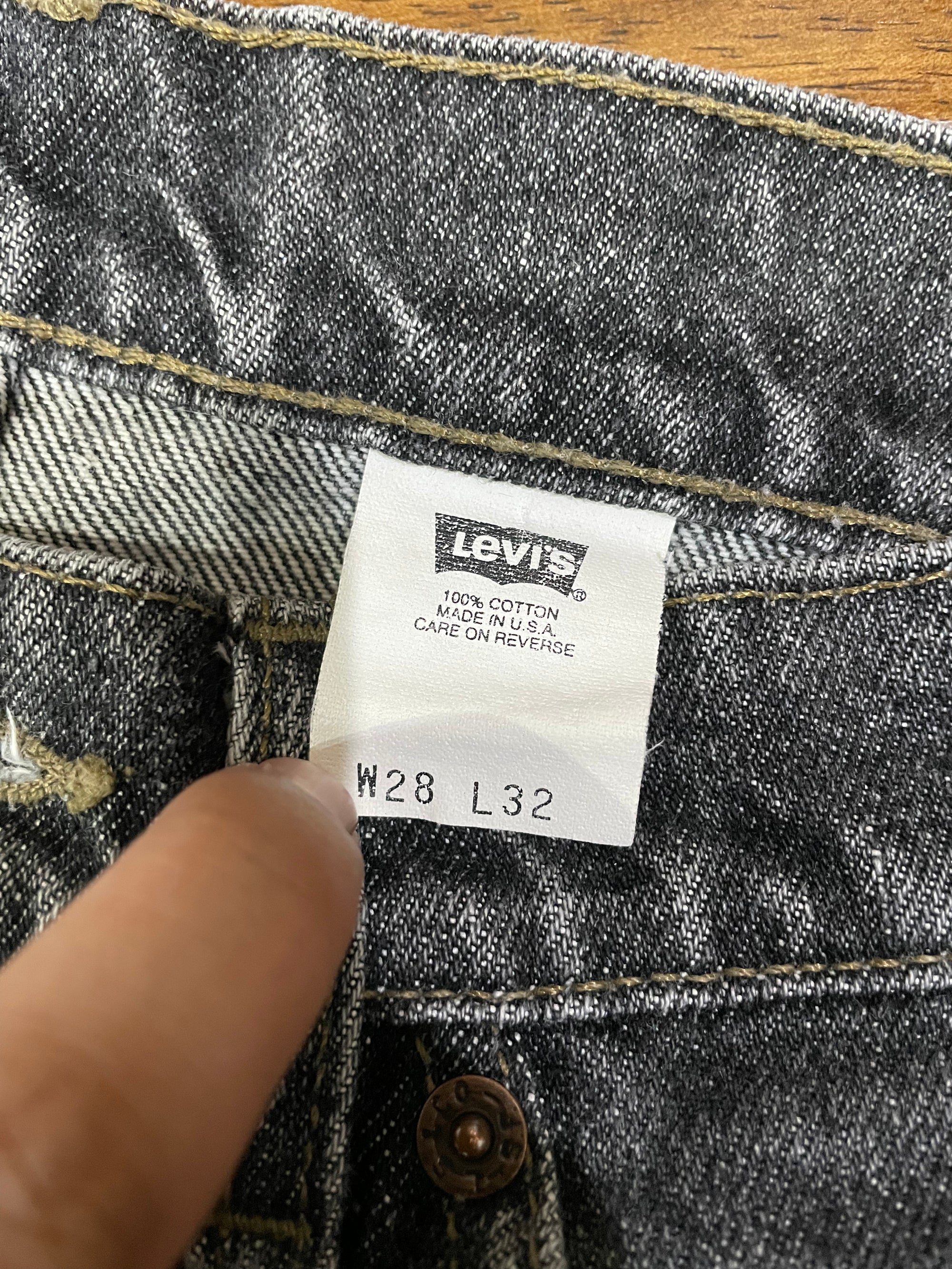 1990s Orange Tab Levi’s Charcoal 517 (26X31)