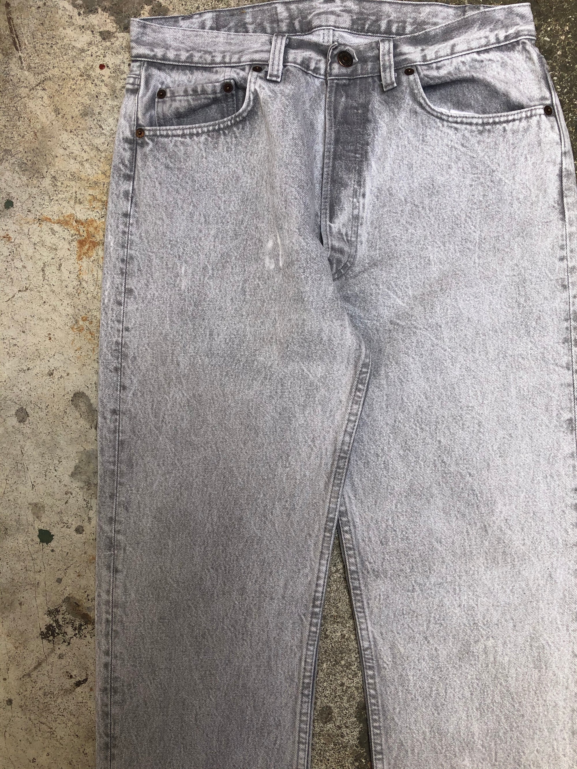 1990s Smoke Grey Levis 501 Released Hem (32X34)