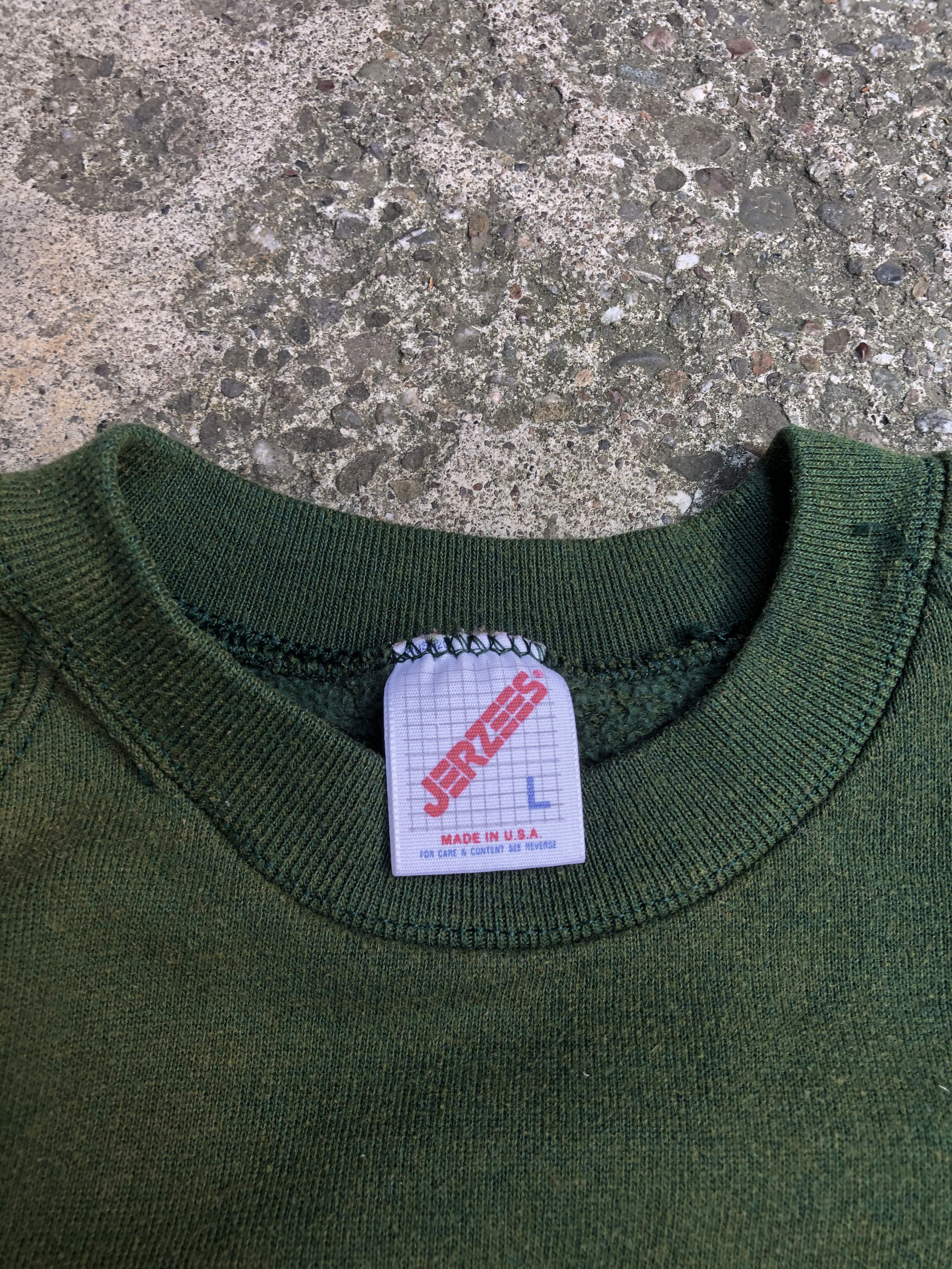 1980s Sun Faded Green Blank Raglan Sweatshirt