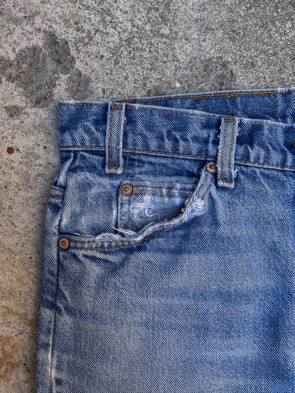 1980s Levis Patch Repaired Worn In Blue 517 (33X32)