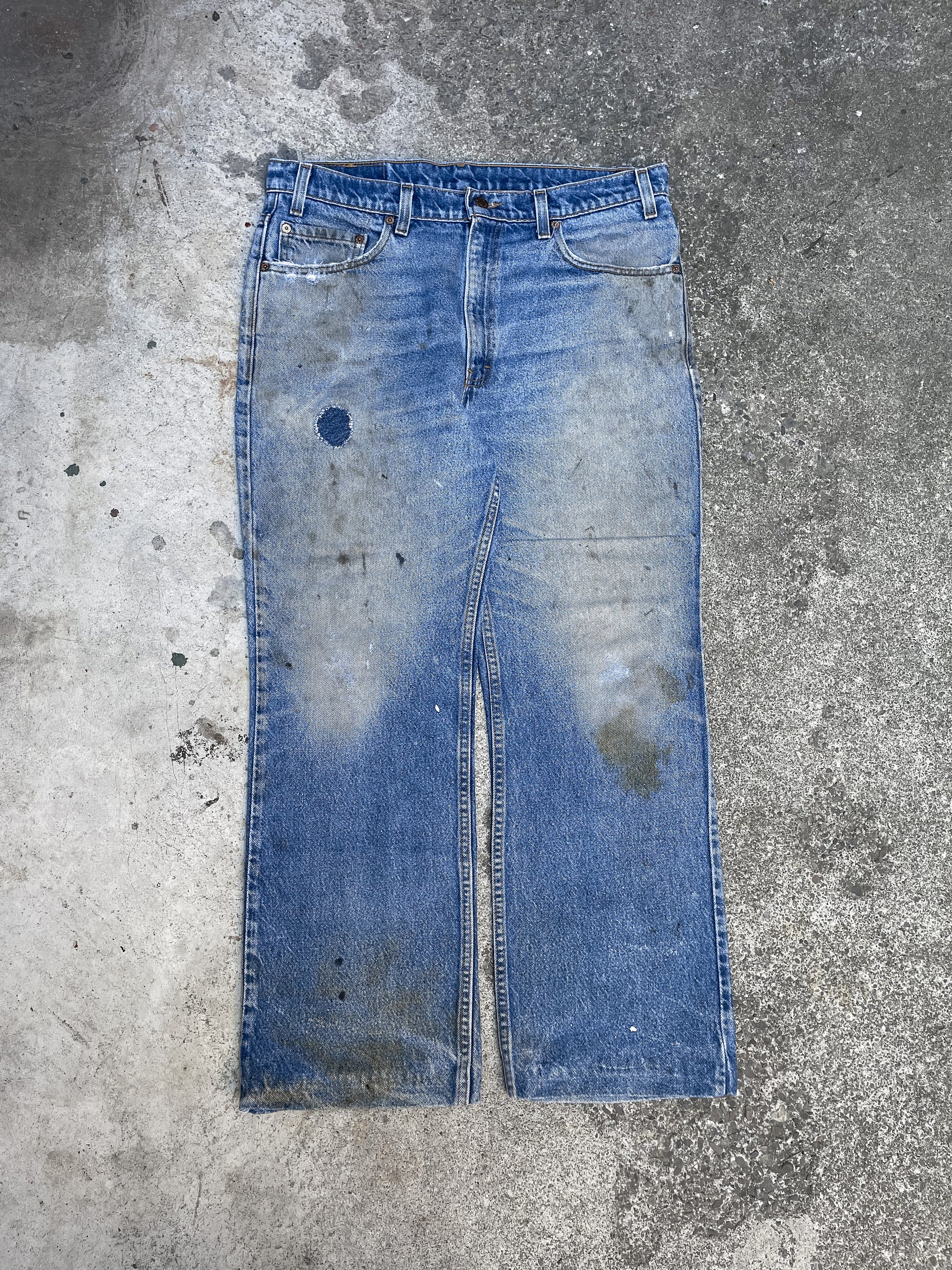 1990s Levis Patched Dirty Blue 517 (35X27)