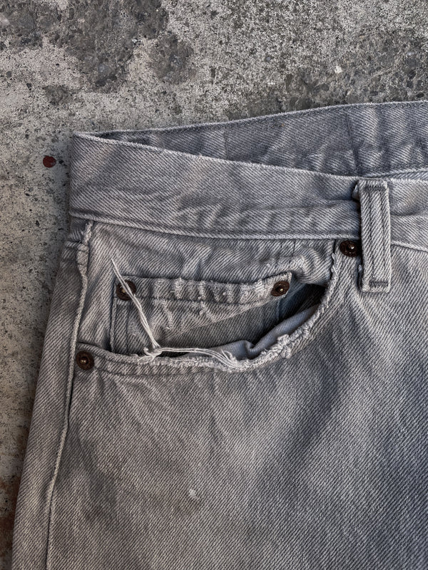 1980s Levi’s Faded Grey 501 Released Hem (32X33)