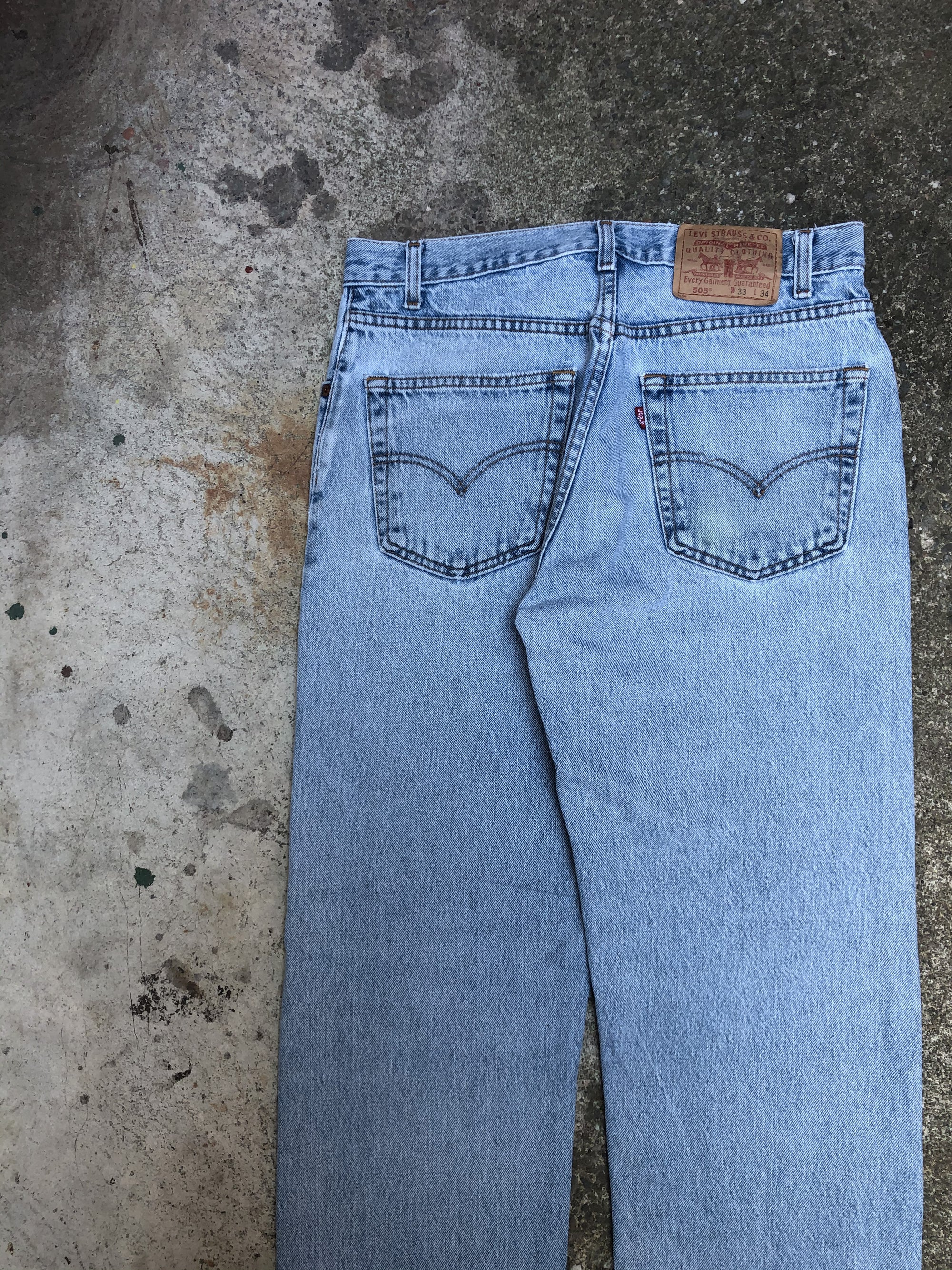 1990s Levis Faded Blue 505 (32X33)