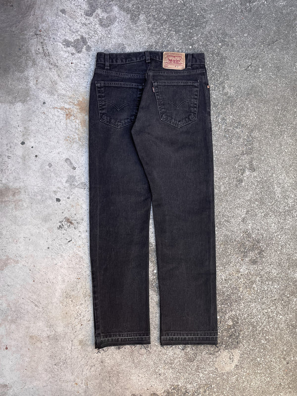 Vintage Levi’s Faded Black 505 Released Hem (29X31)