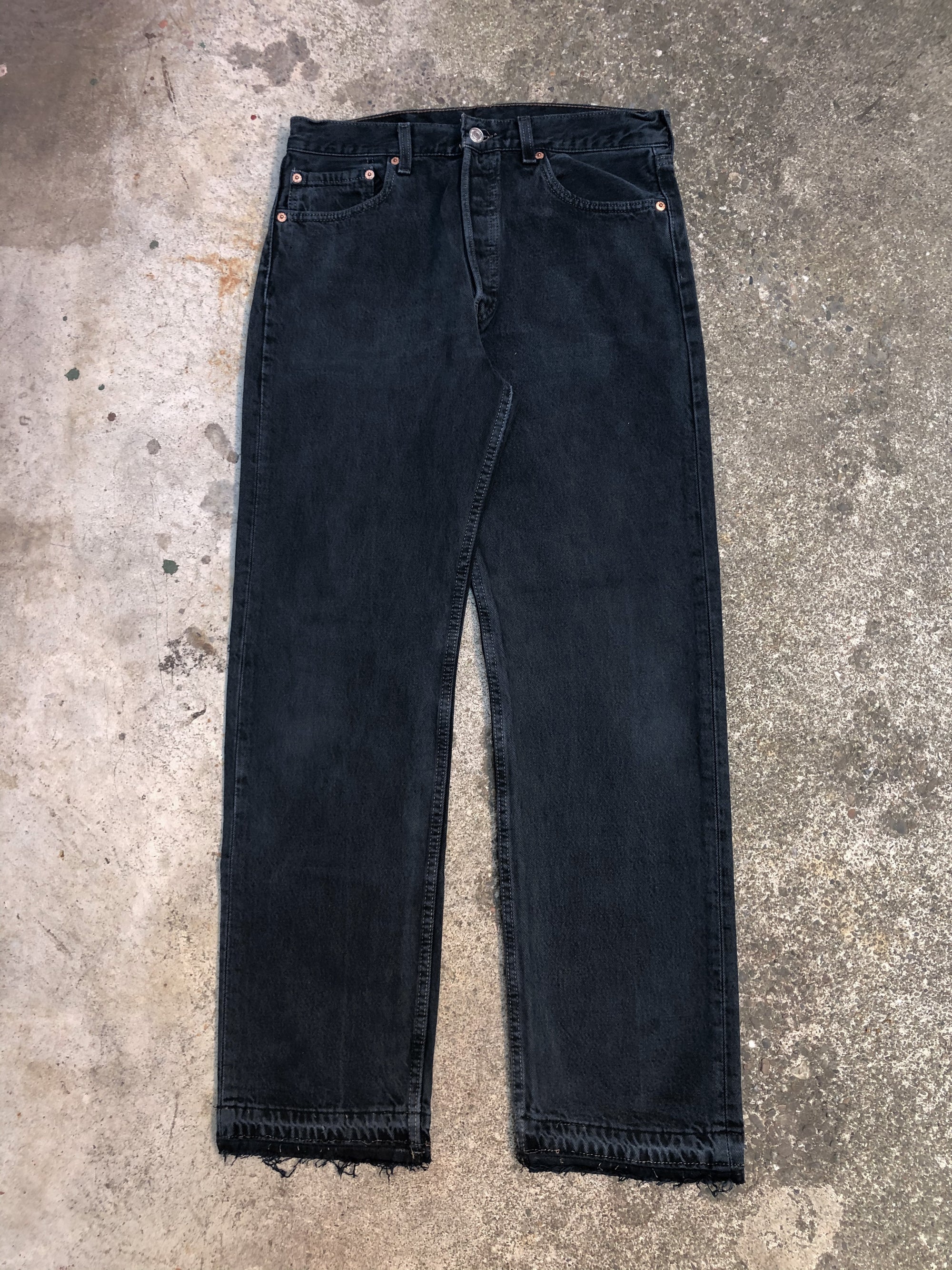 1990s Levis Faded Midnight Navy 501 Released Hem (31X30)