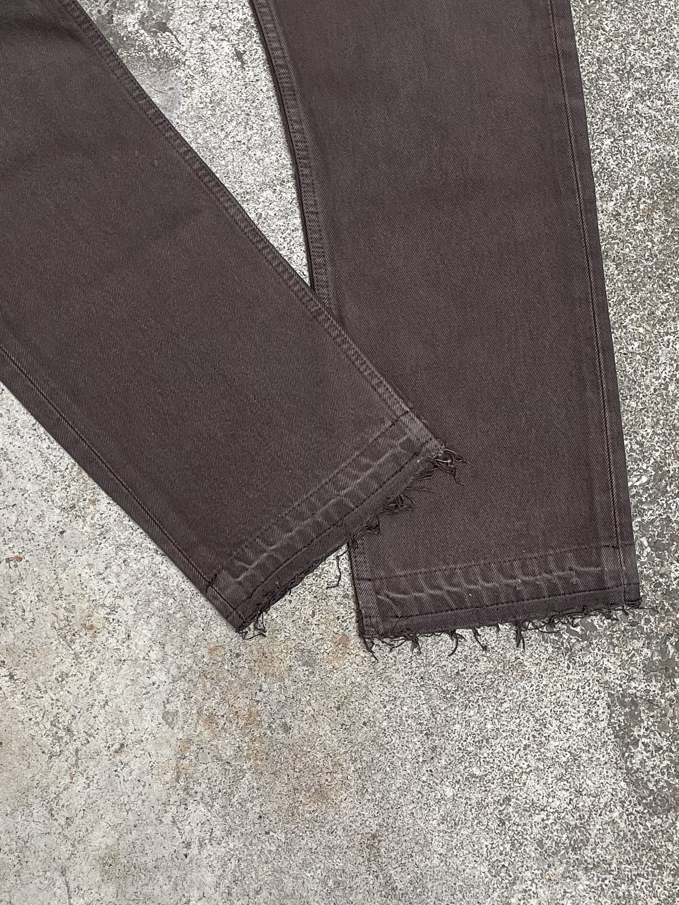 1990s Levi’s Faded Brown 501 Released Hem (31X29)