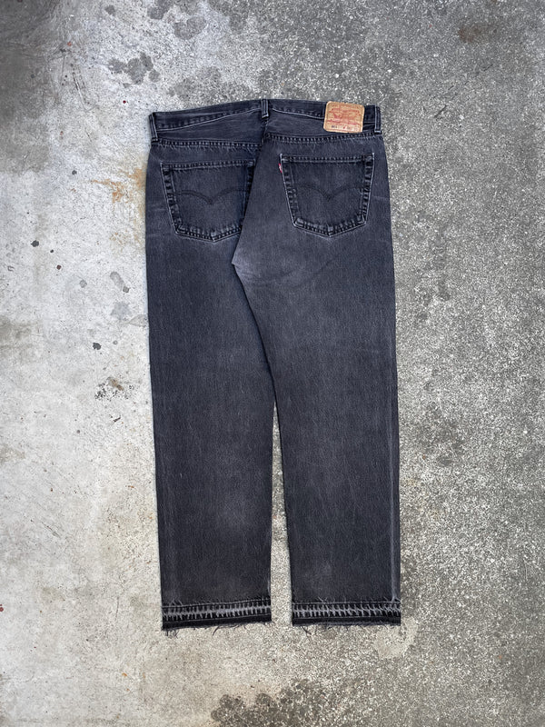 Vintage Levi’s Faded Black 501 Released Hem (36X29)