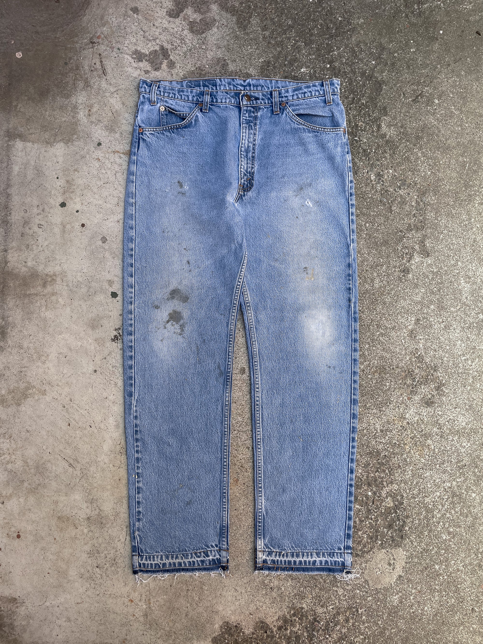 1990s Orange Tab Levis Faded Blue 505 Released Hem (37X31)